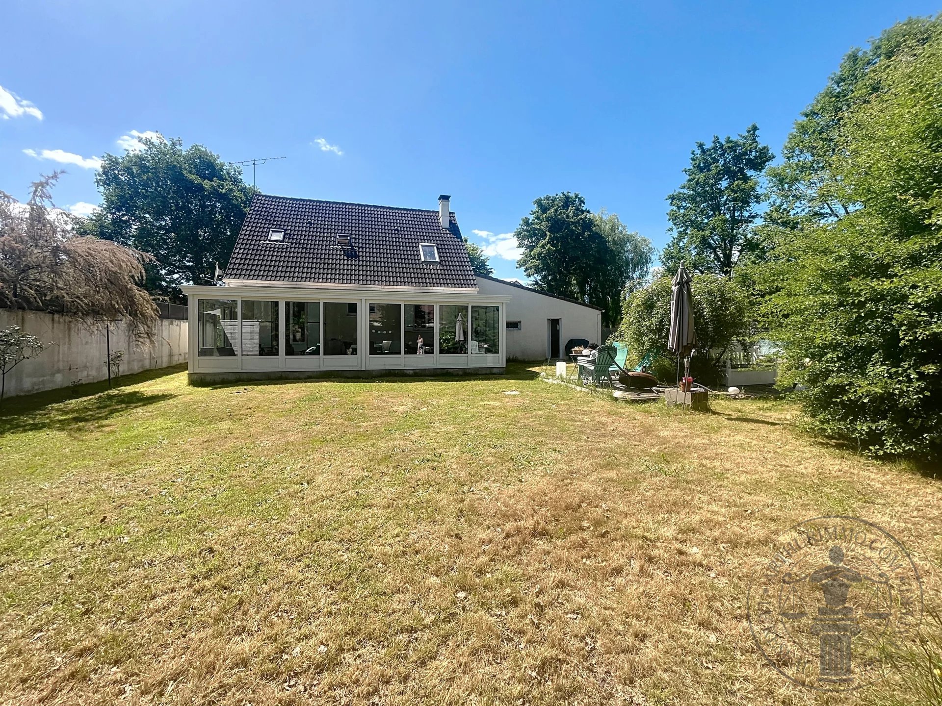 Agence immobilière de Arthurimmo.com Dourdan