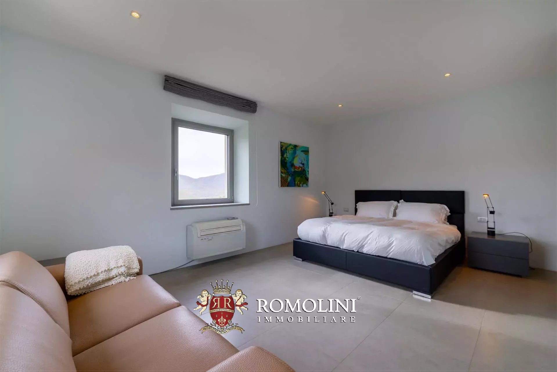 7 Bedroom Villa/Townhouse's Image 107