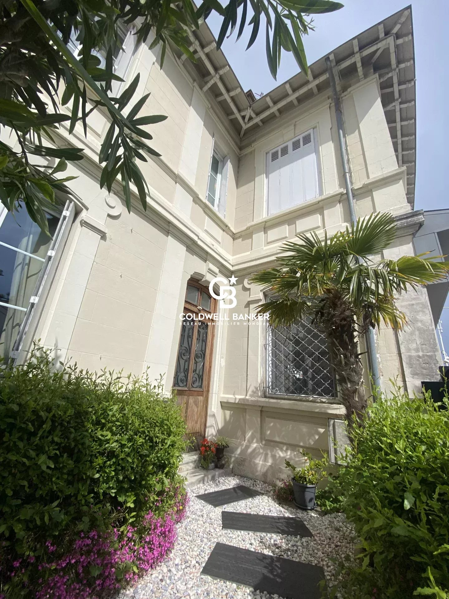 Agence immobilière de Silver Coast Int. Realty