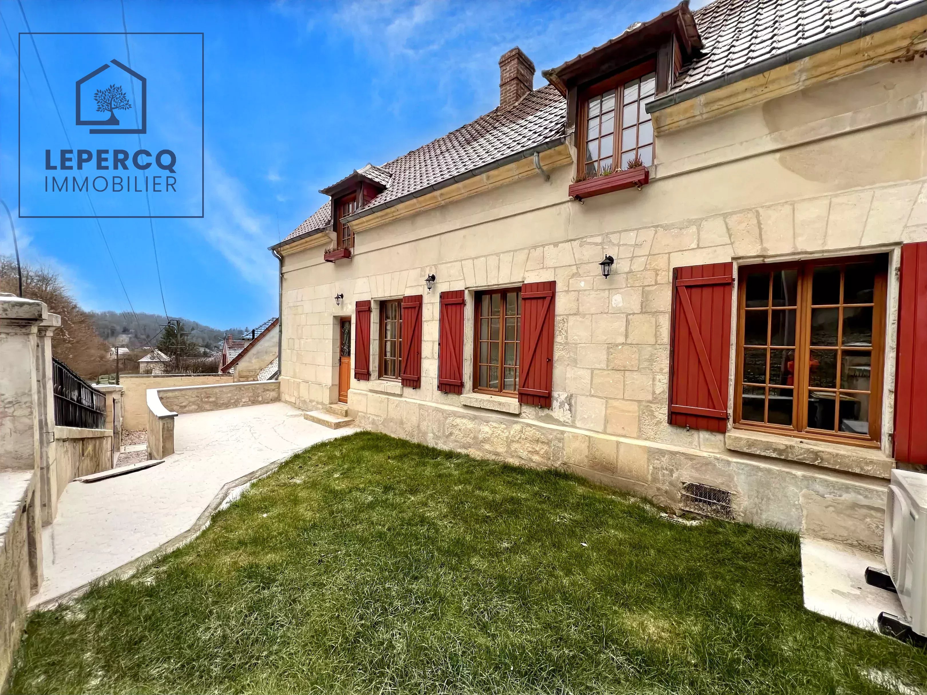 MAISON 3 CHAMBRES - PIERREFONDS