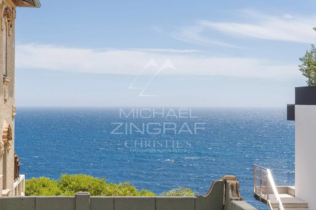 Villa for sale in Cap d’Ail — Rare – Villa close to the sea in Cap d’Ail