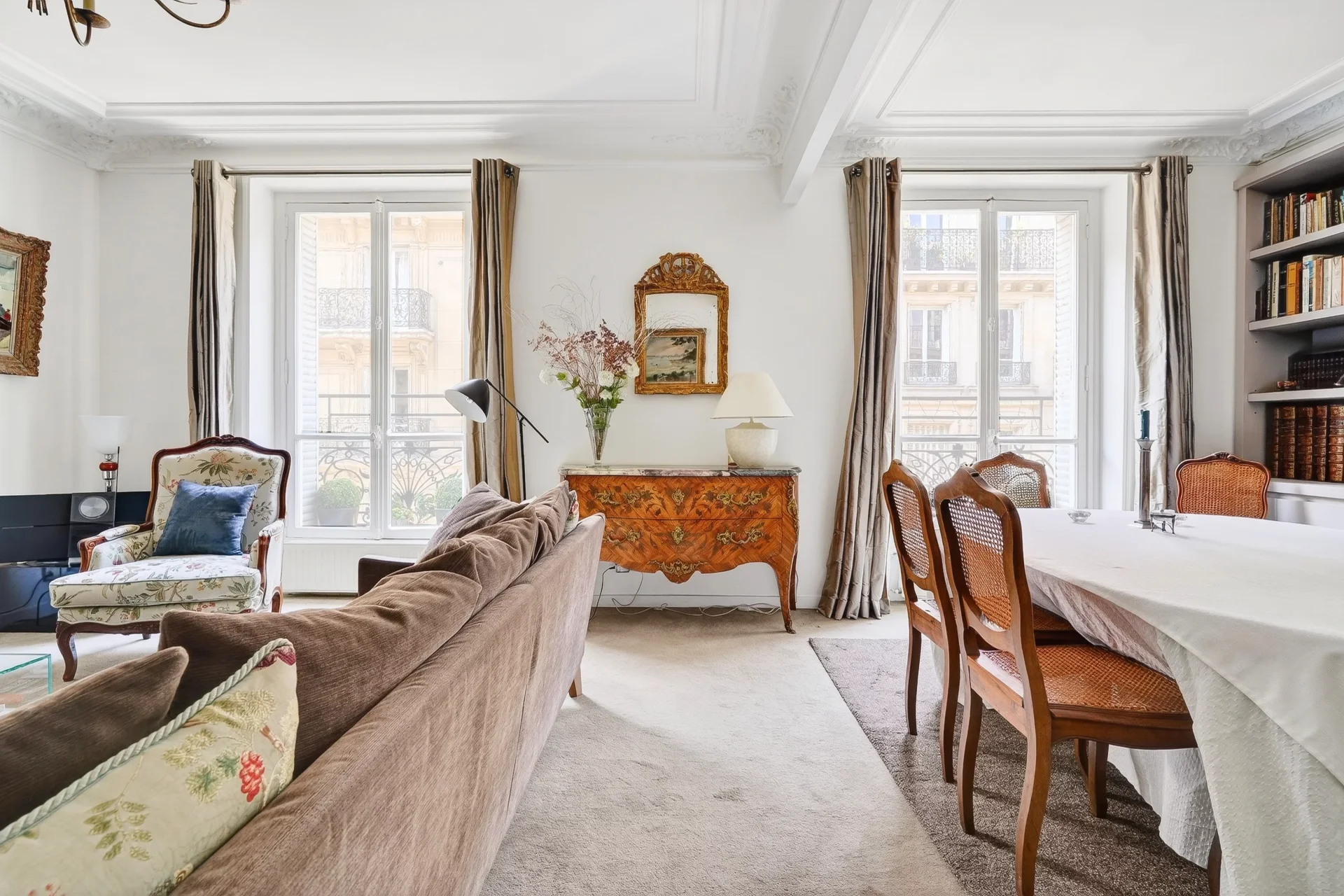 Paris 16e - CHAILLOT / ÉTOILE