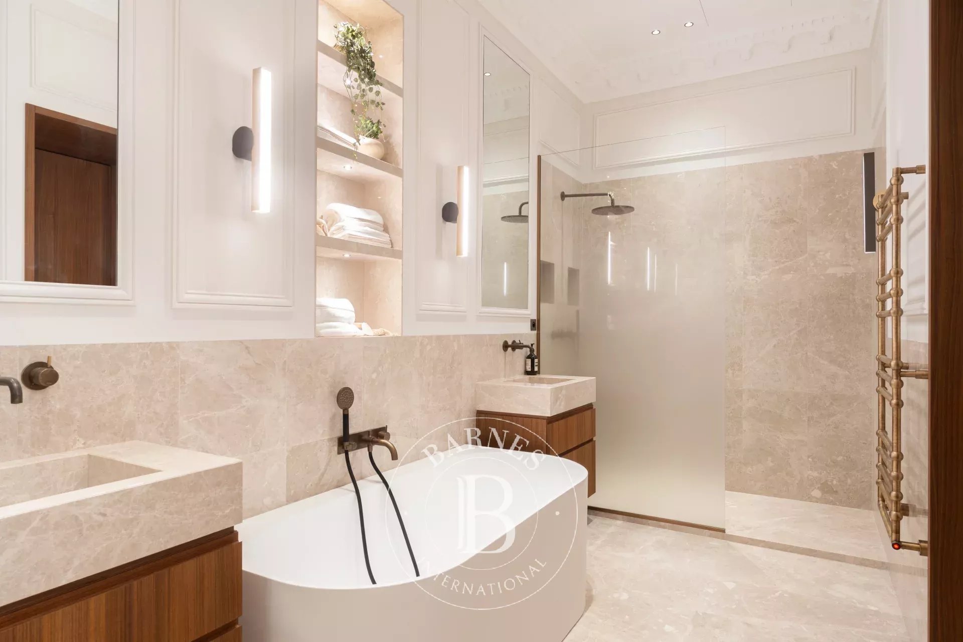Paris  - Apartment 3 Bedrooms - picture 12