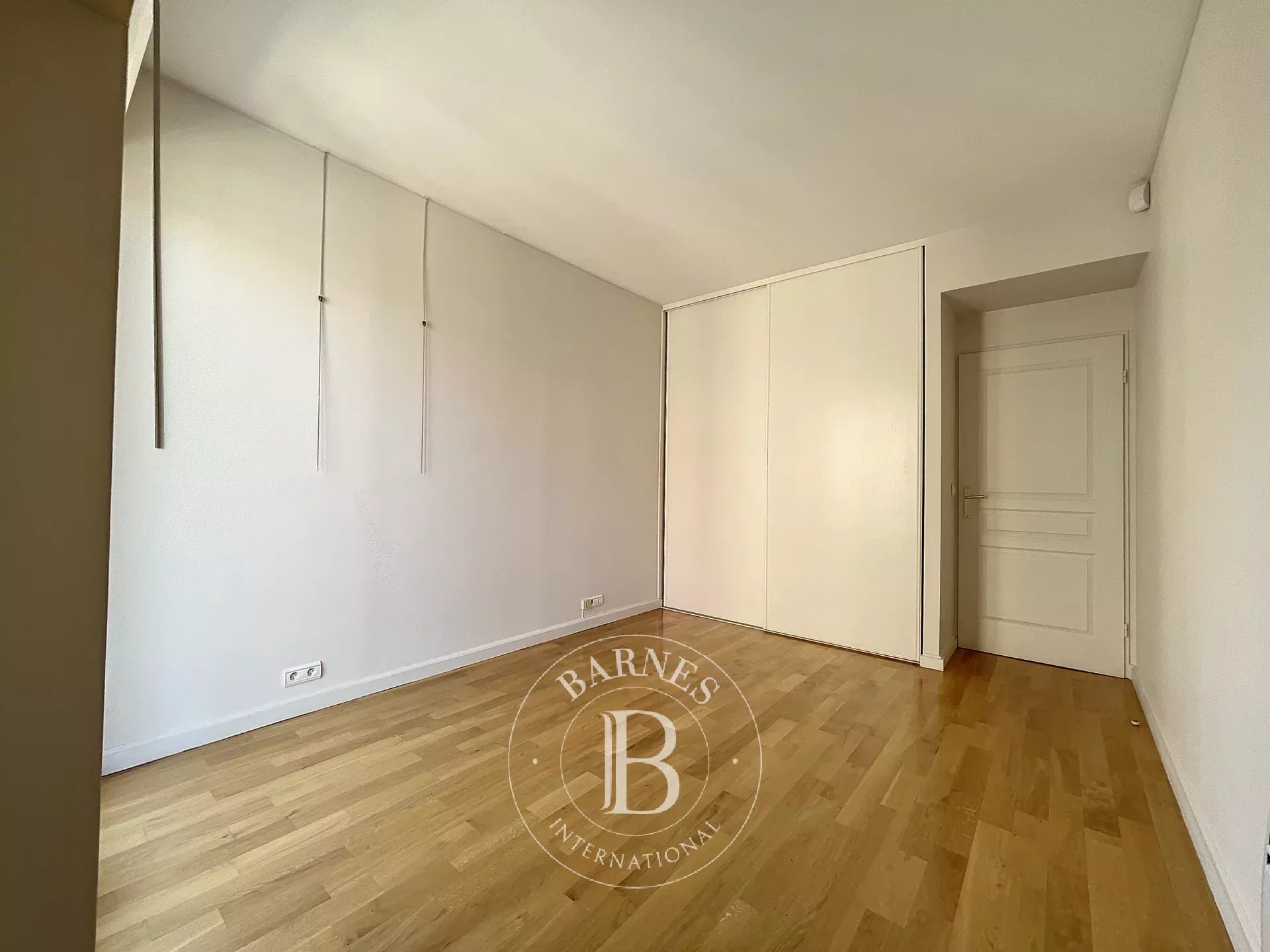 Neuilly-sur-Seine  - Piso 5 Cuartos 4 Habitaciones - picture 16