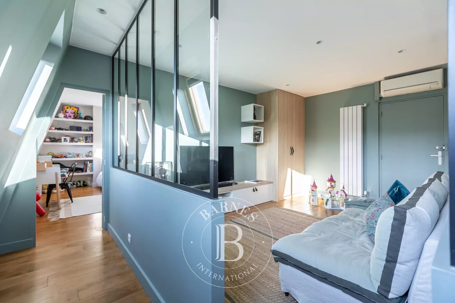 Daire Paris 8ème - picture 30