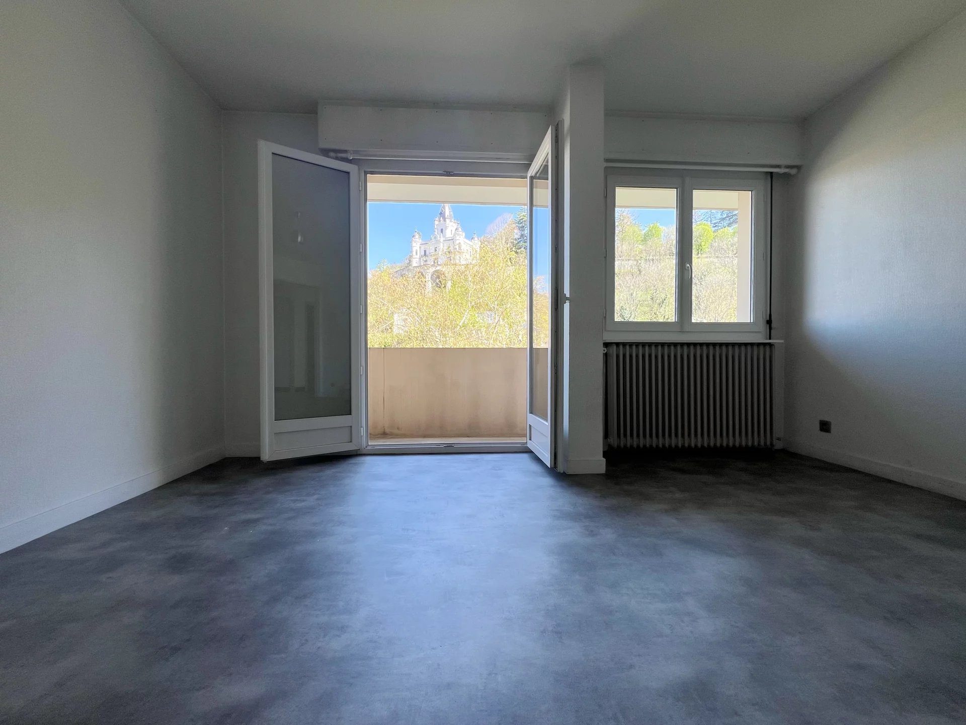 Sale Apartment Aix-les-Bains