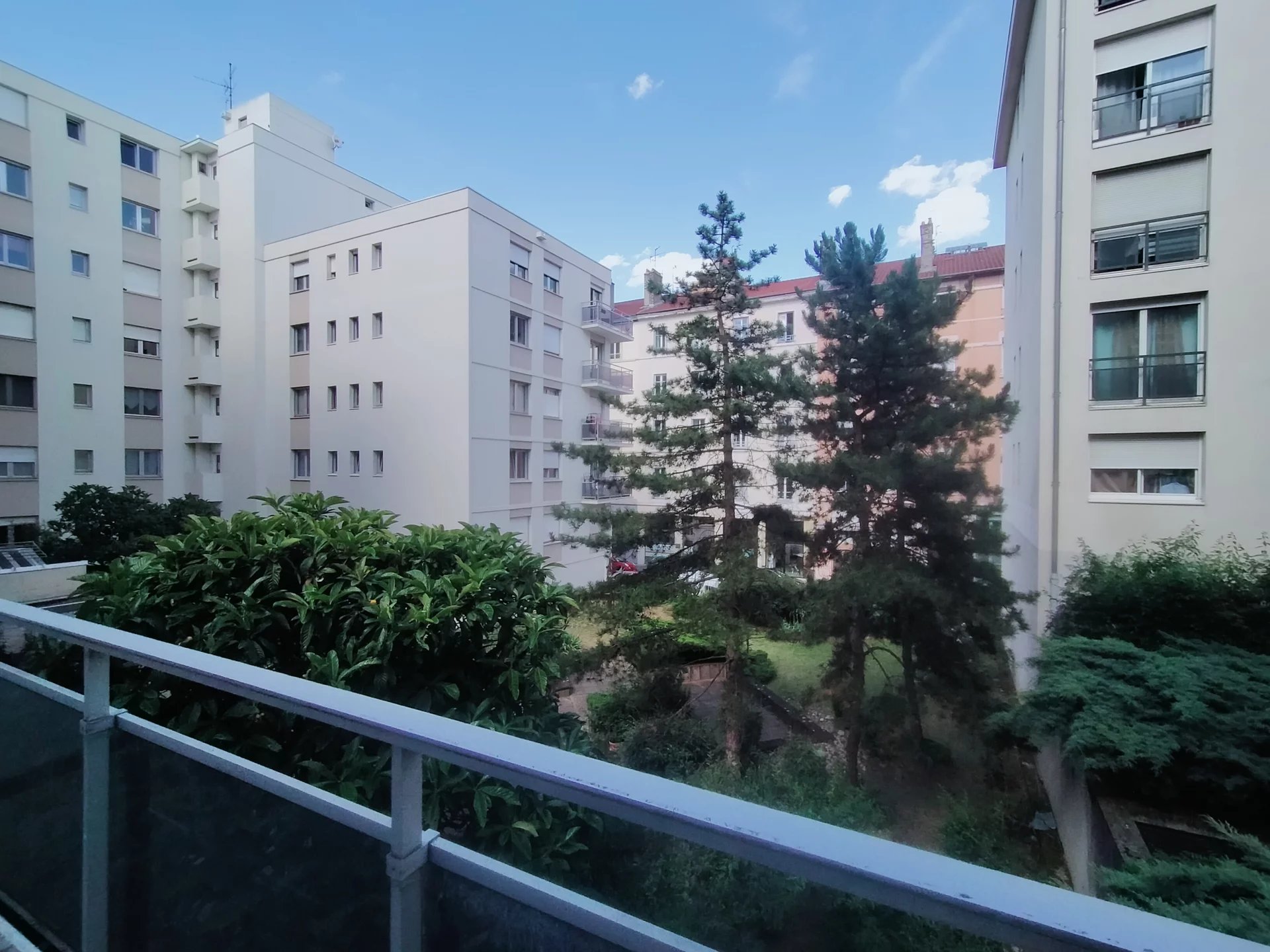 87101077 Location Lyon 3ème