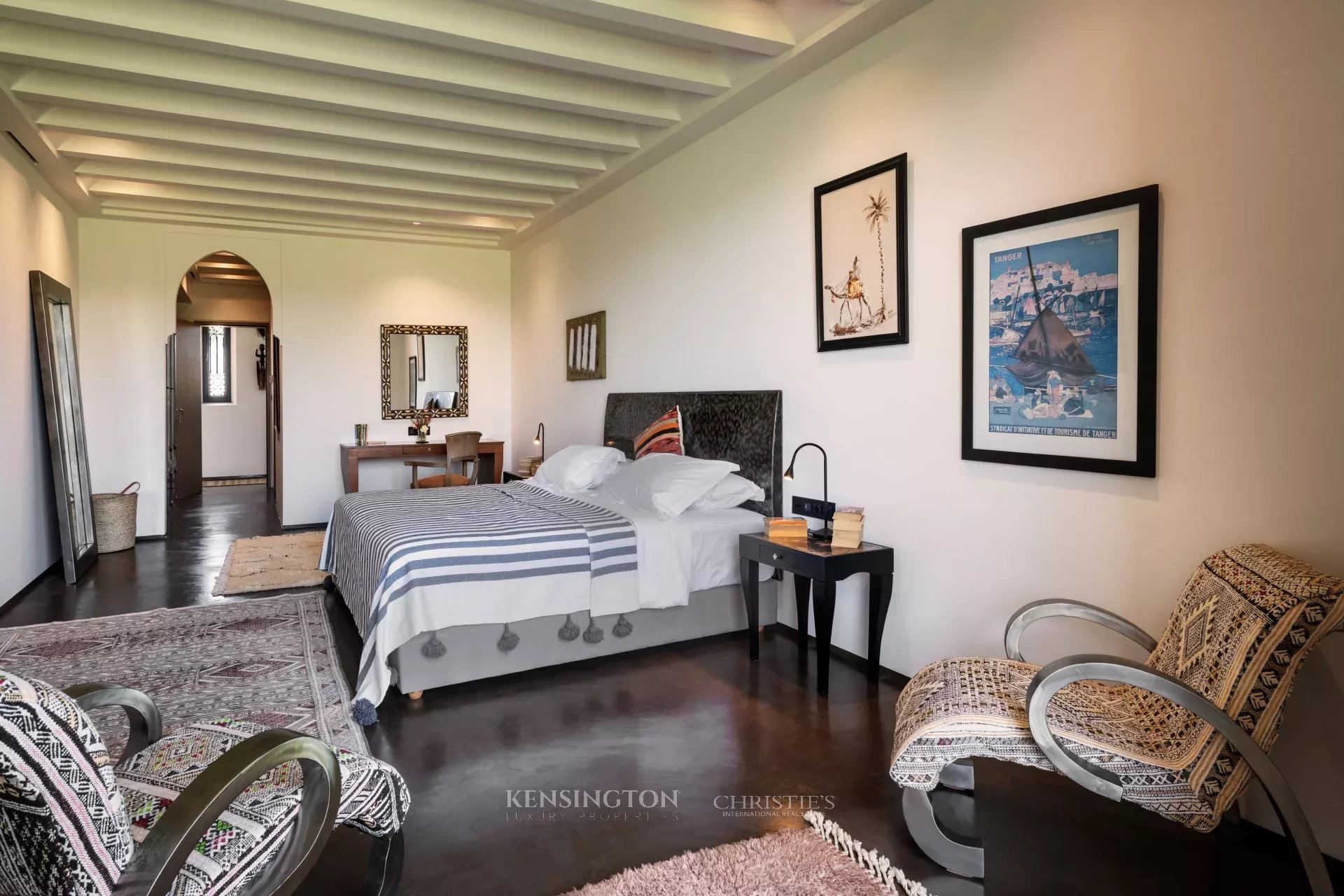 5 Bedroom Villa/Townhouse's Image 25