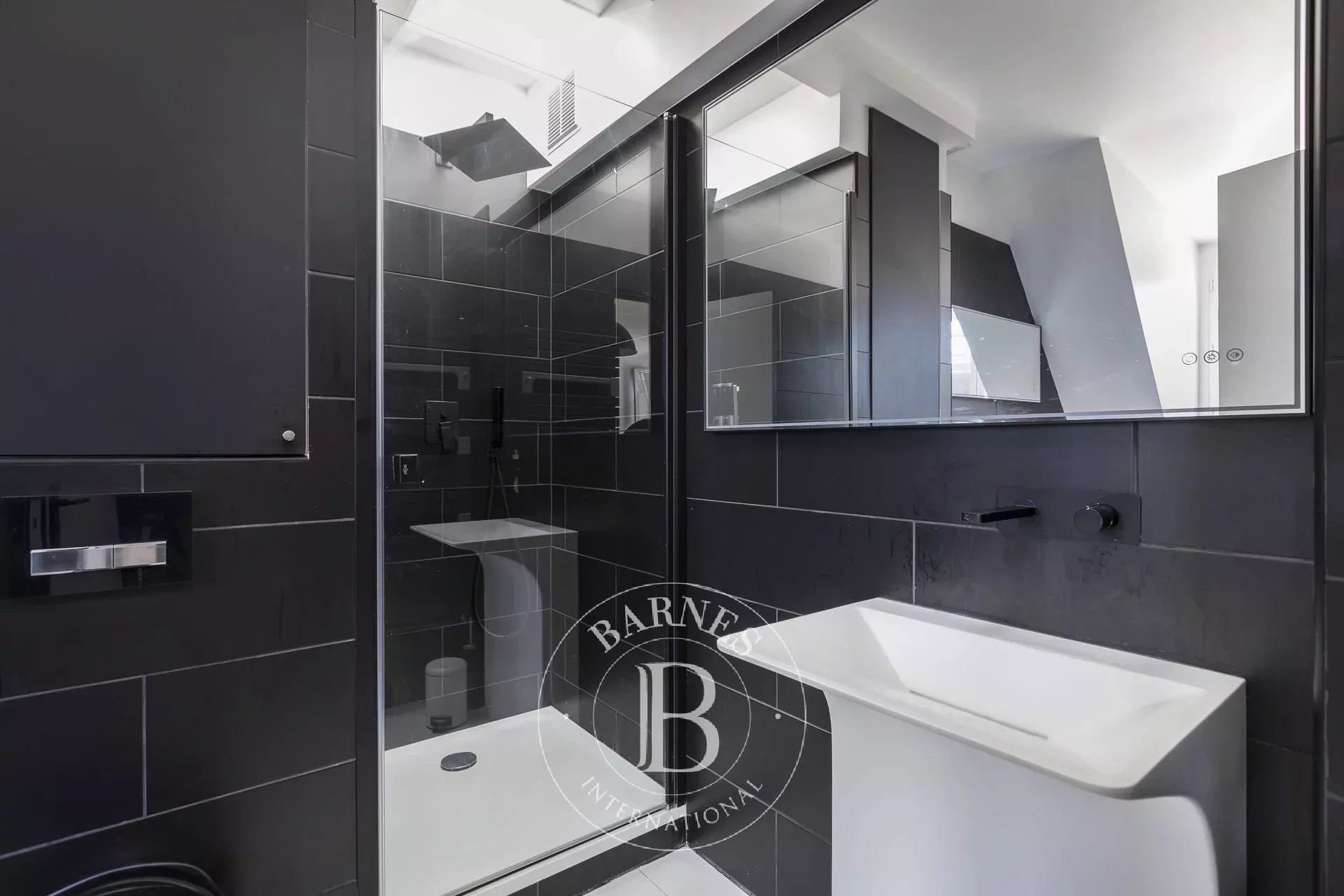 Daire Paris 7ème - picture 7