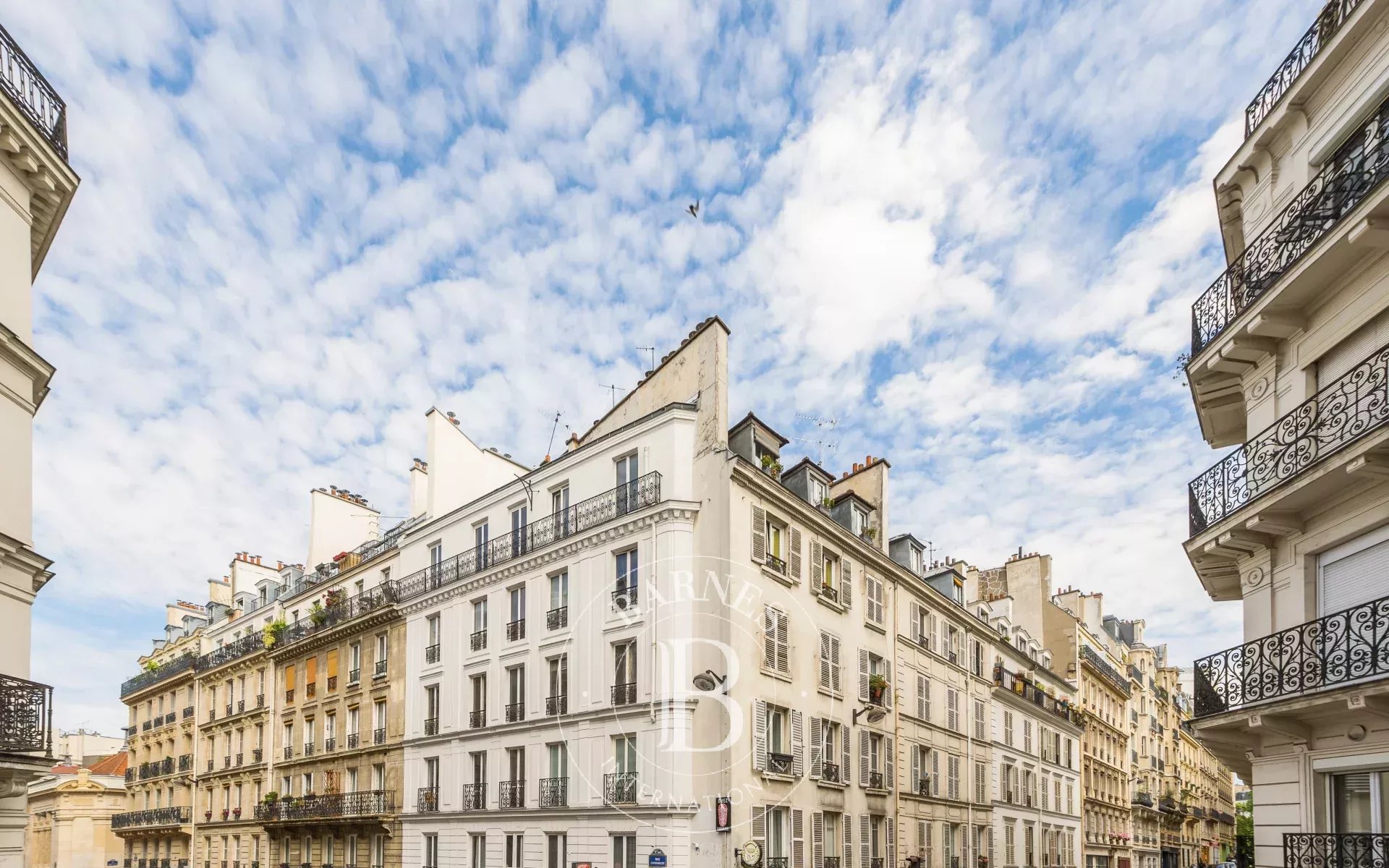 Daire Paris 9ème - picture 19