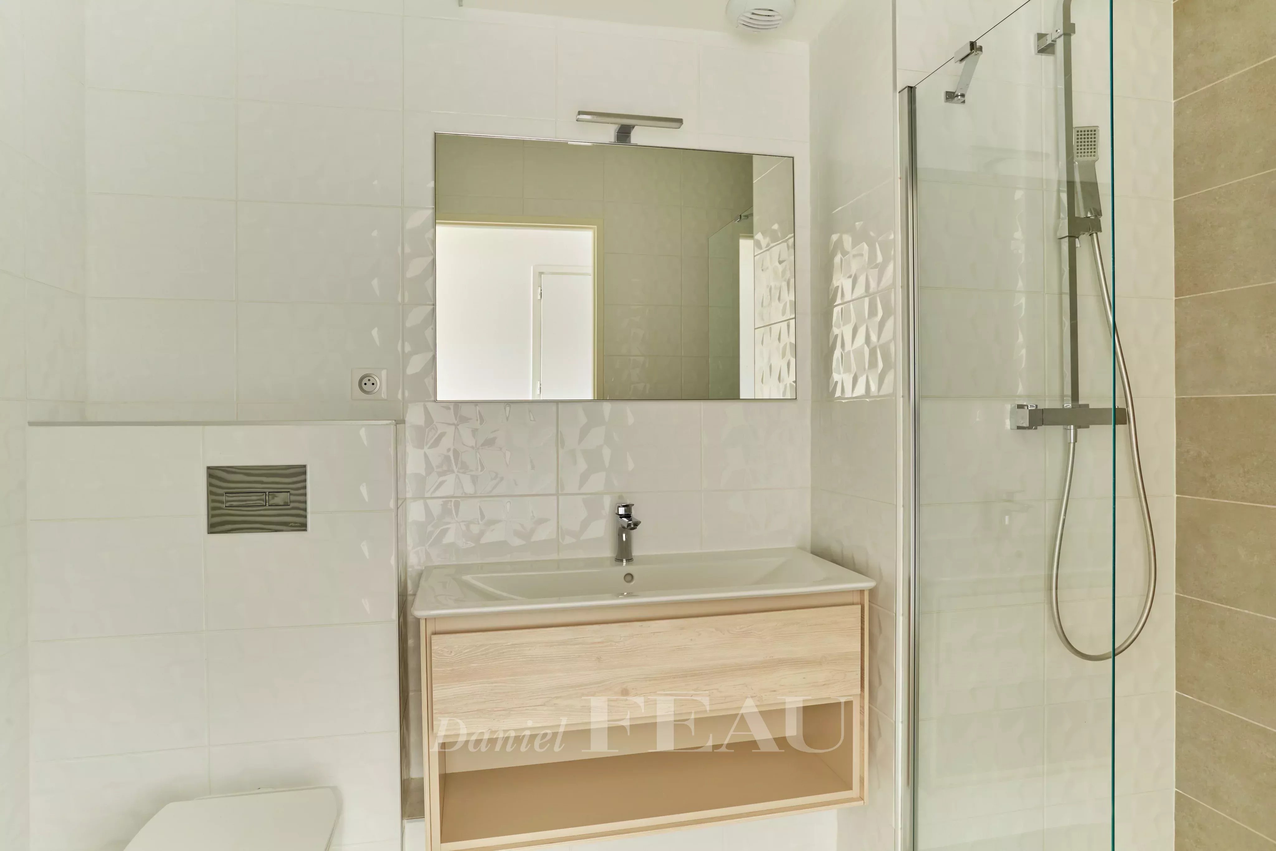 Rental Apartment Neuilly-sur-Seine