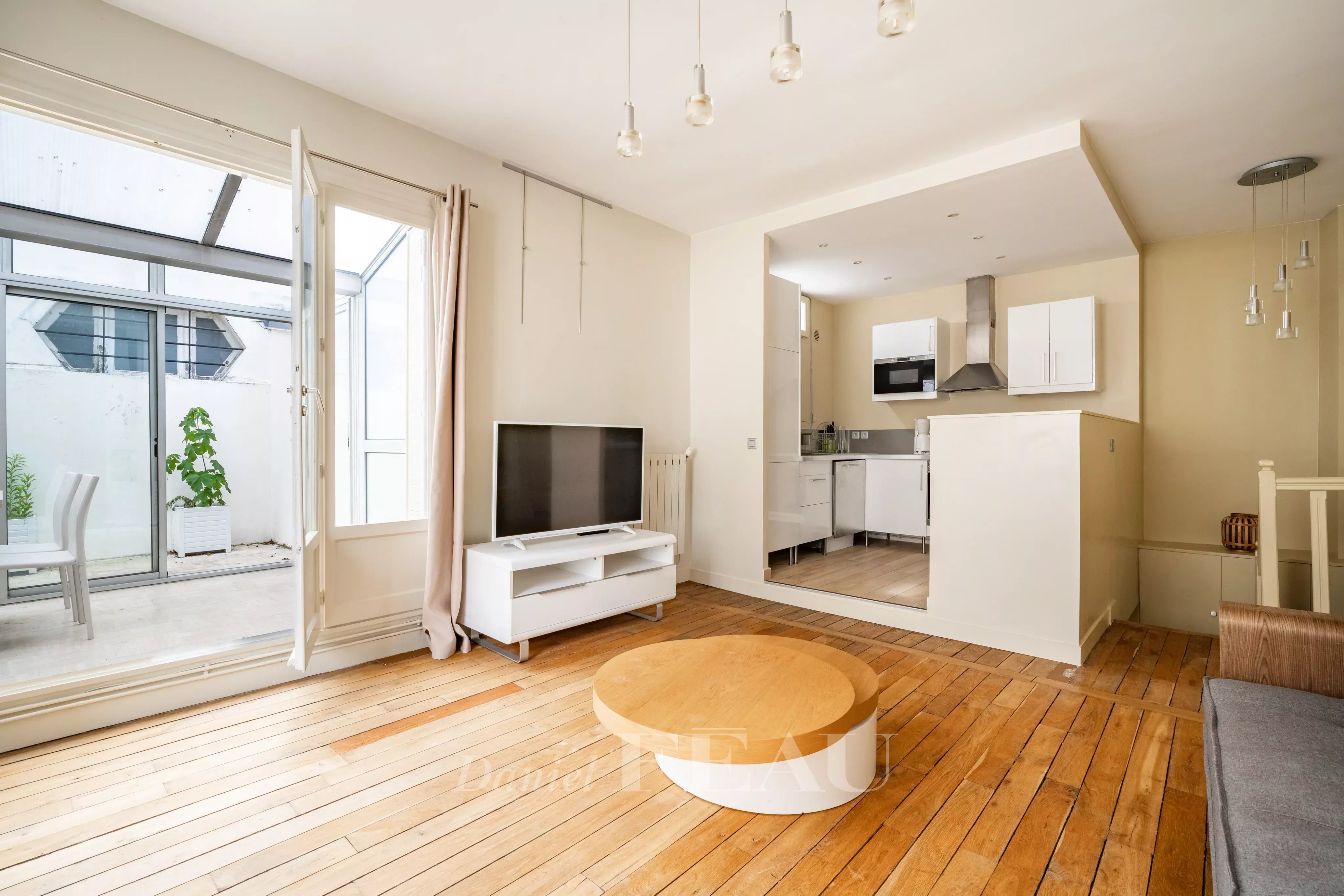 Sale Apartment Paris 16th