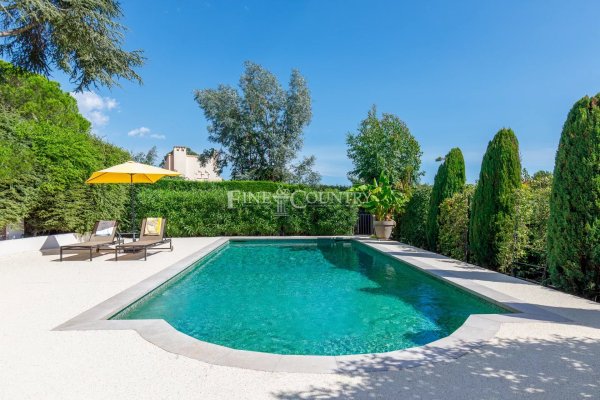 Villa For Sale Near Cannes Sea View — photo 3