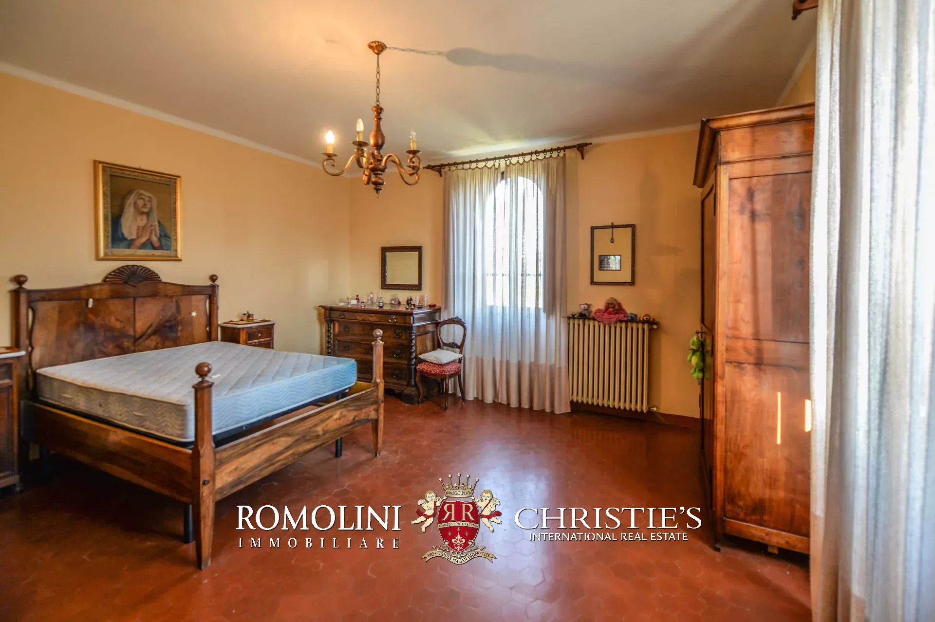 7 Bedroom Villa/Townhouse's Image 114