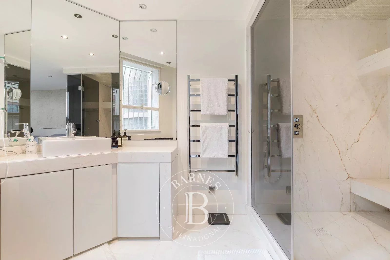 Daire Paris 16ème - picture 10