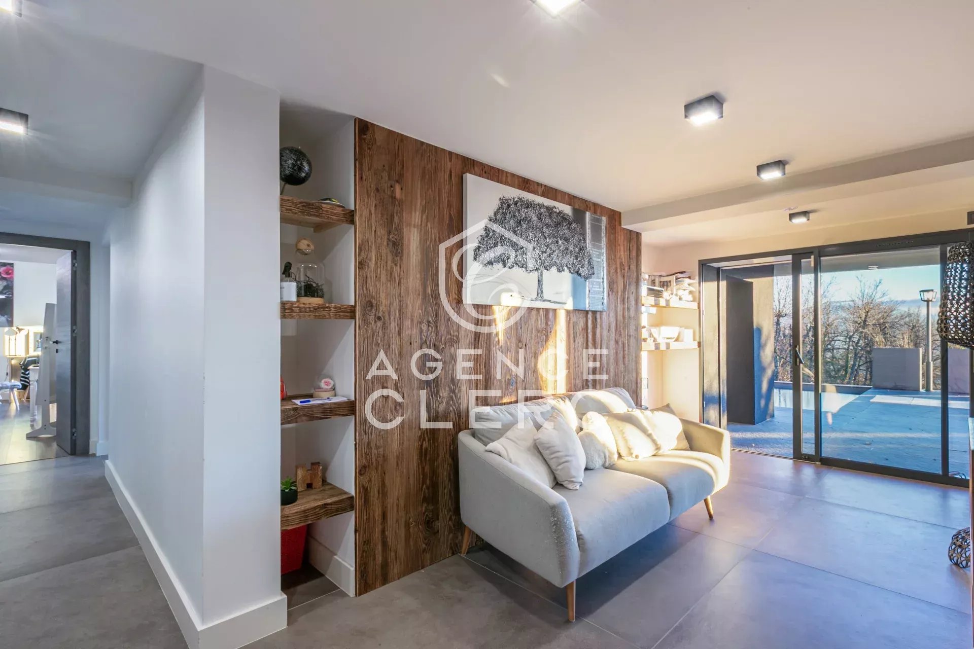 5 Bedroom Villa/Townhouse's Image 28