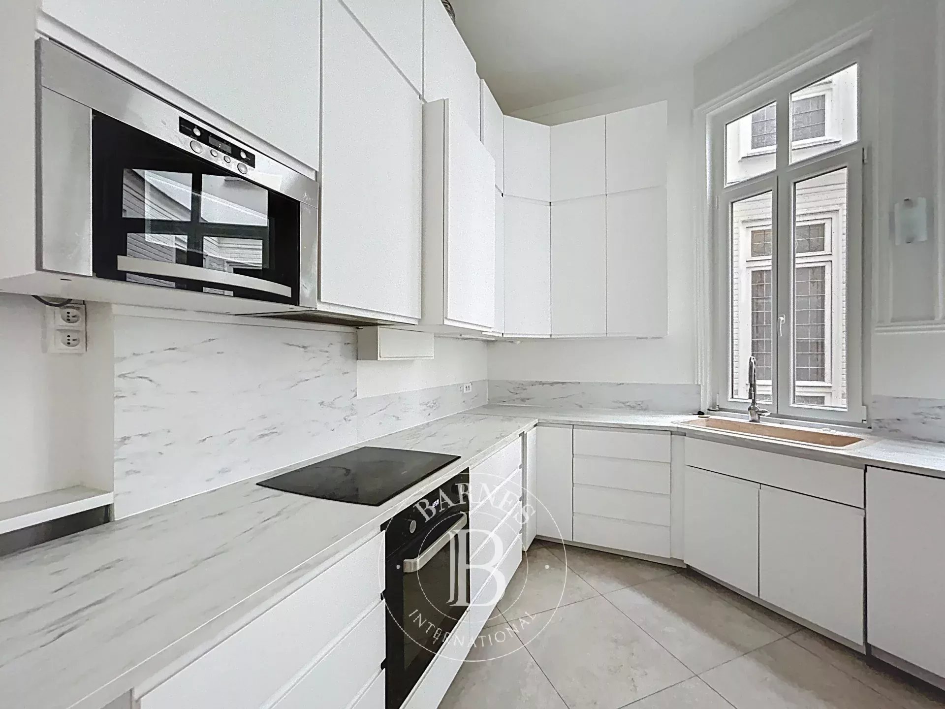 Daire Paris 17ème - picture 9