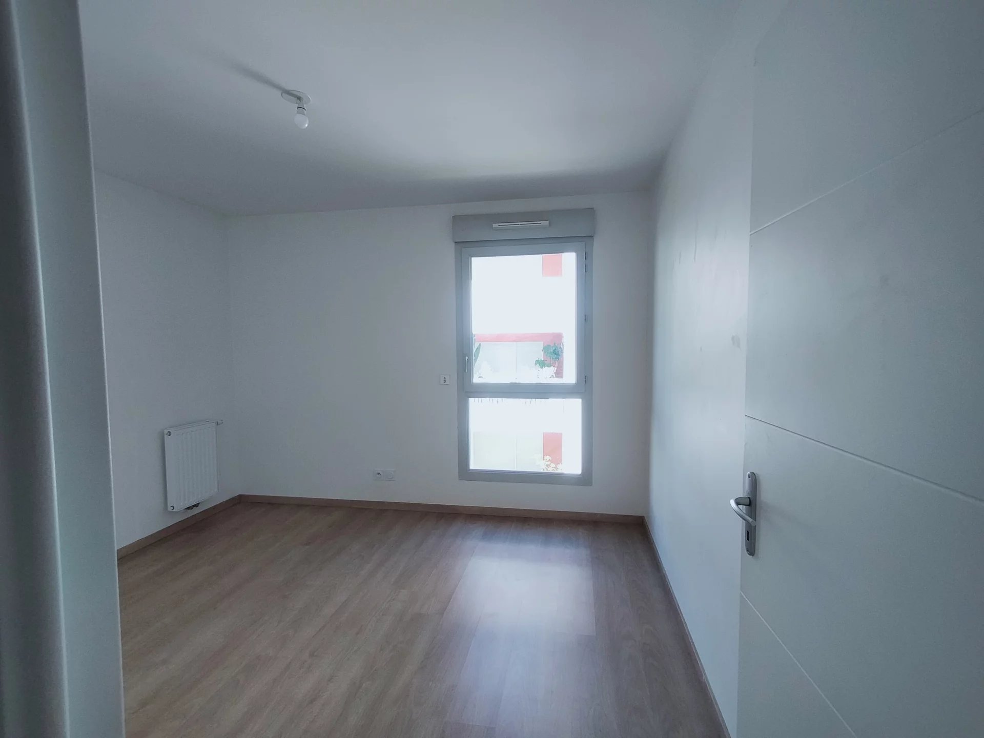 4555438 Location Villeurbanne