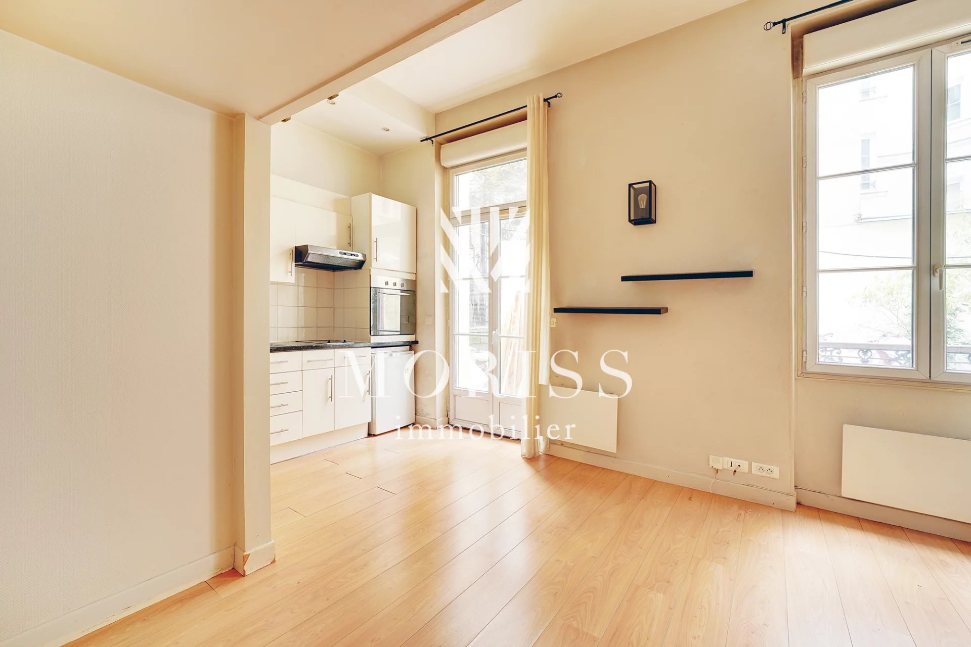 STUDIO - 26 m² - Image Array