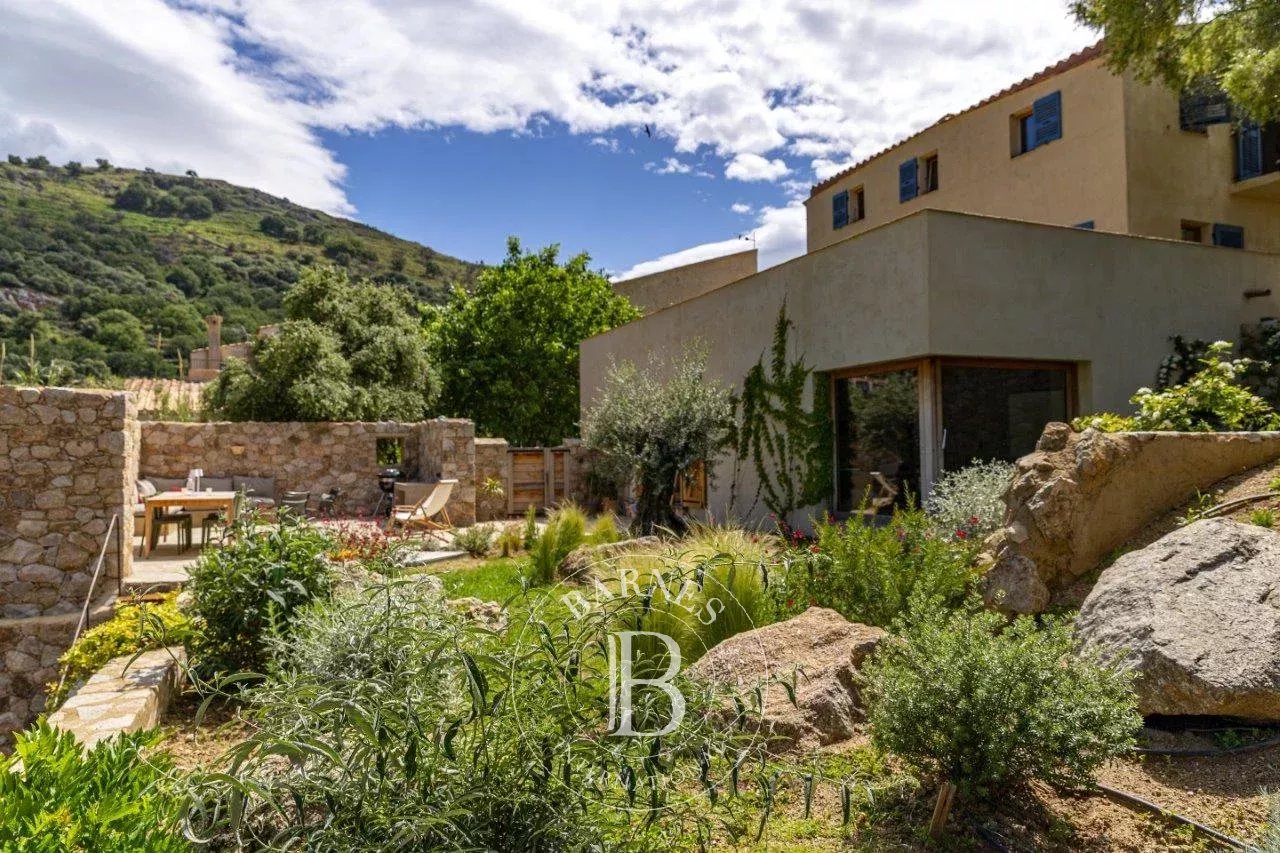 Villa Pigna  -  ref 85977410 (picture 1)