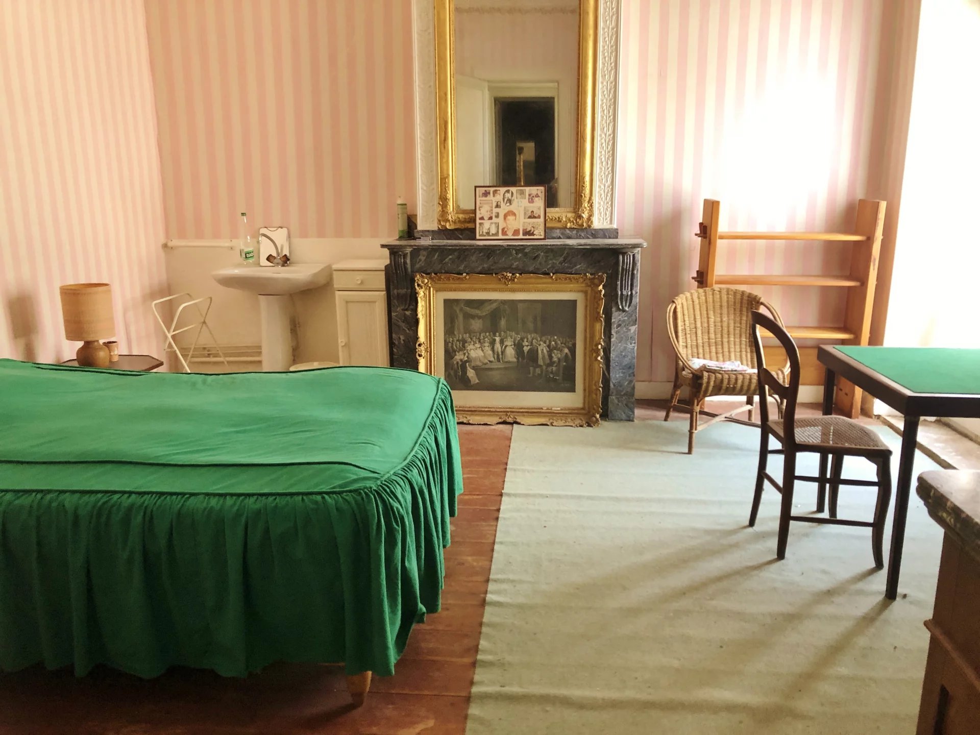 House in Carcassonne - Image 4