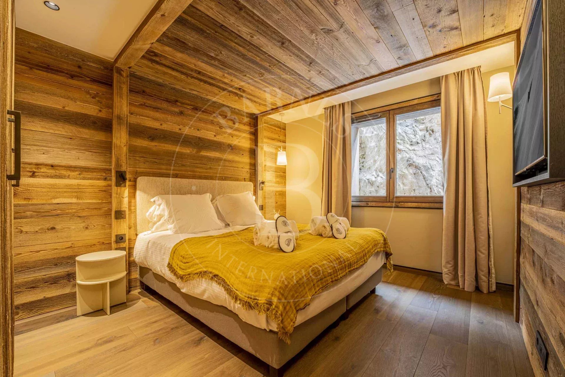 Méribel Superb 5-bedroom duplex apartment at Rond Point des Pistes