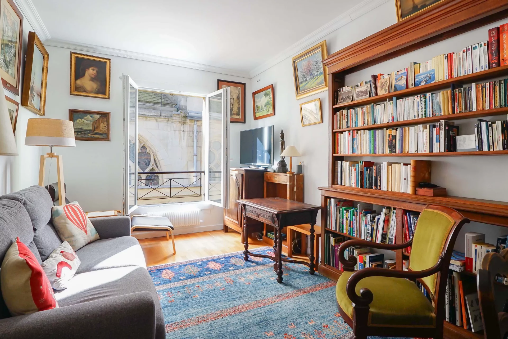 Paris 5e - PANTHÉON / MONTAGNE-SAINTE-GENEVIÈVE