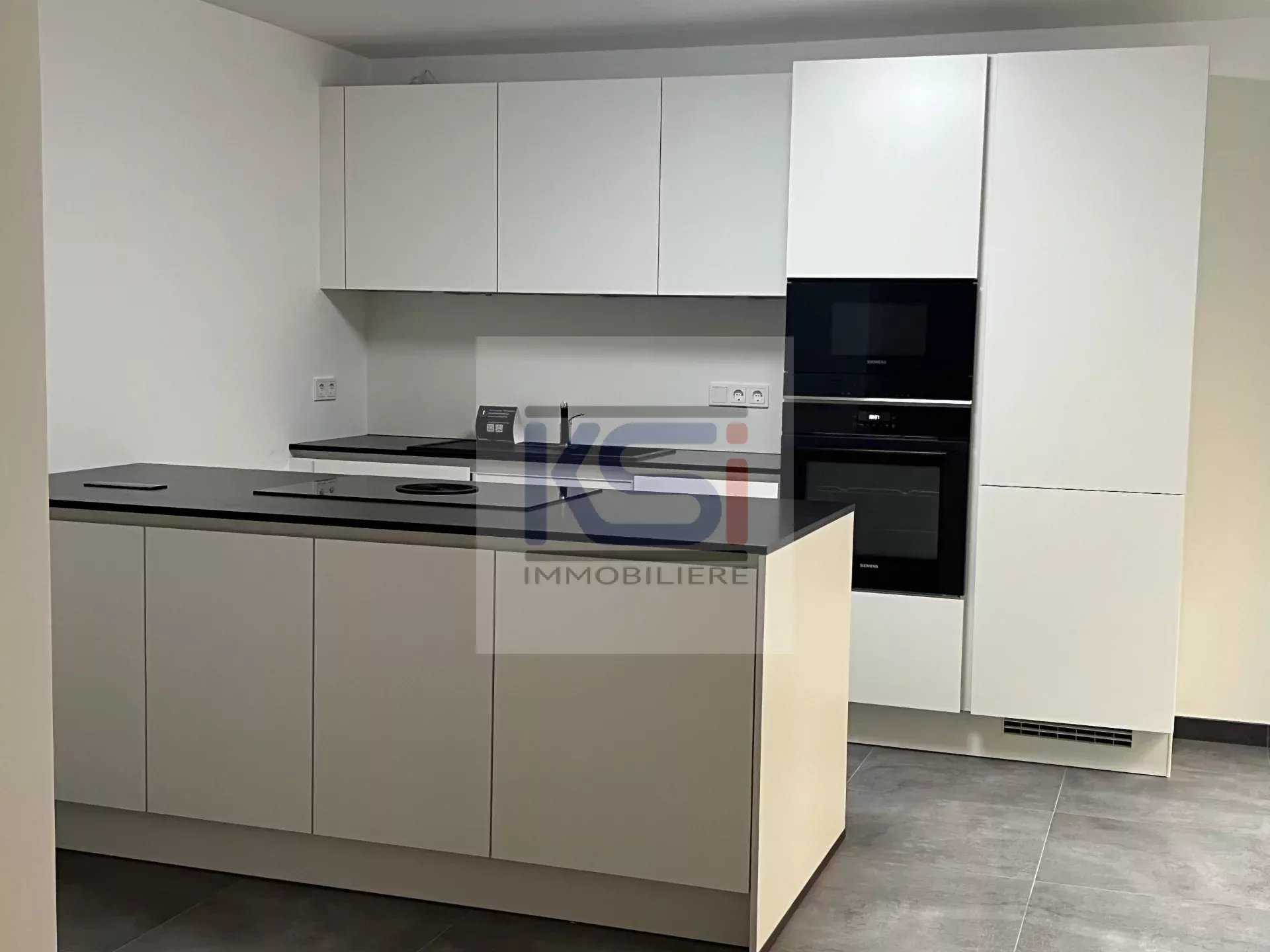 Appartement moderne à louer à Hesperange, Luxembourg