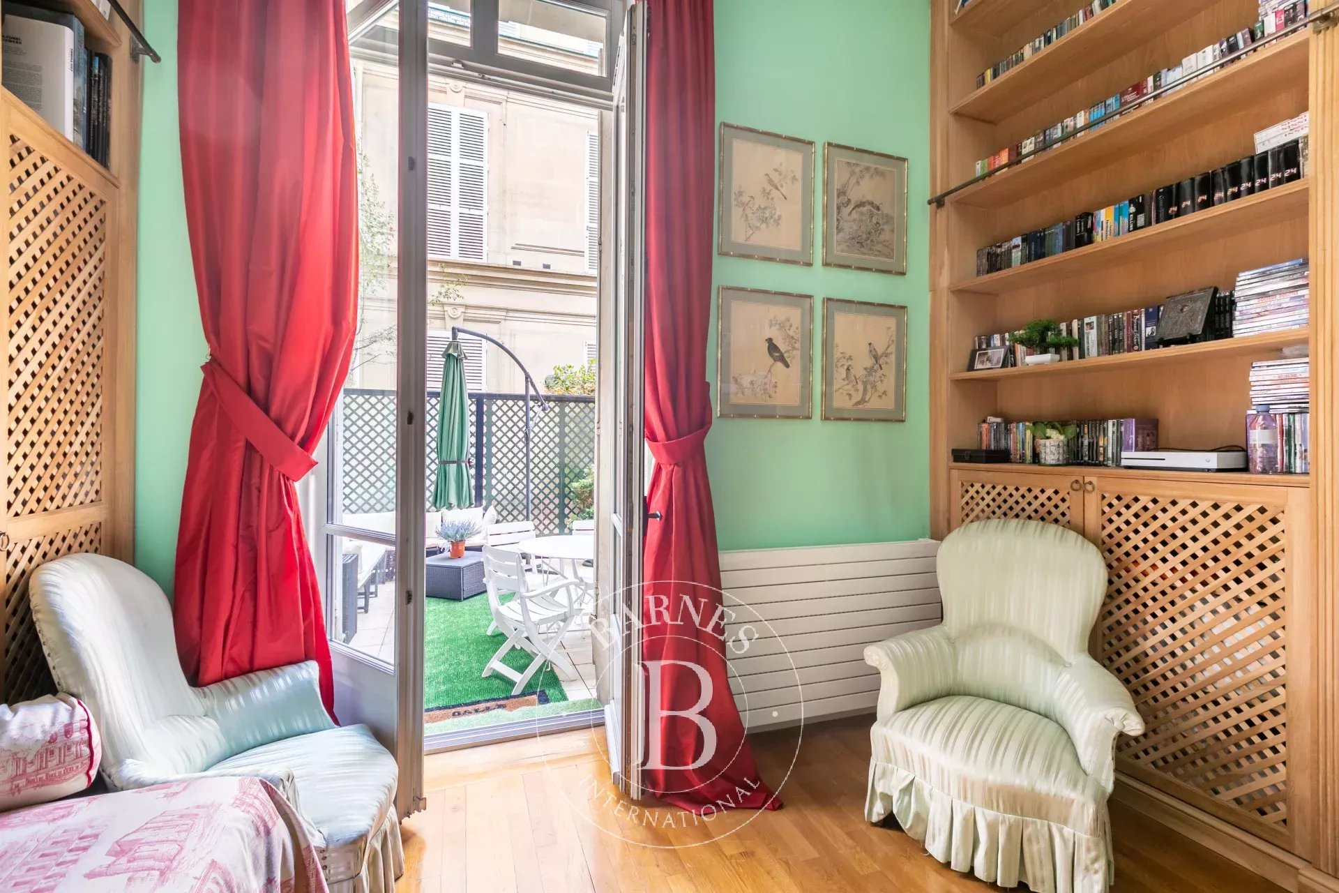 Daire Paris 8ème - picture 26