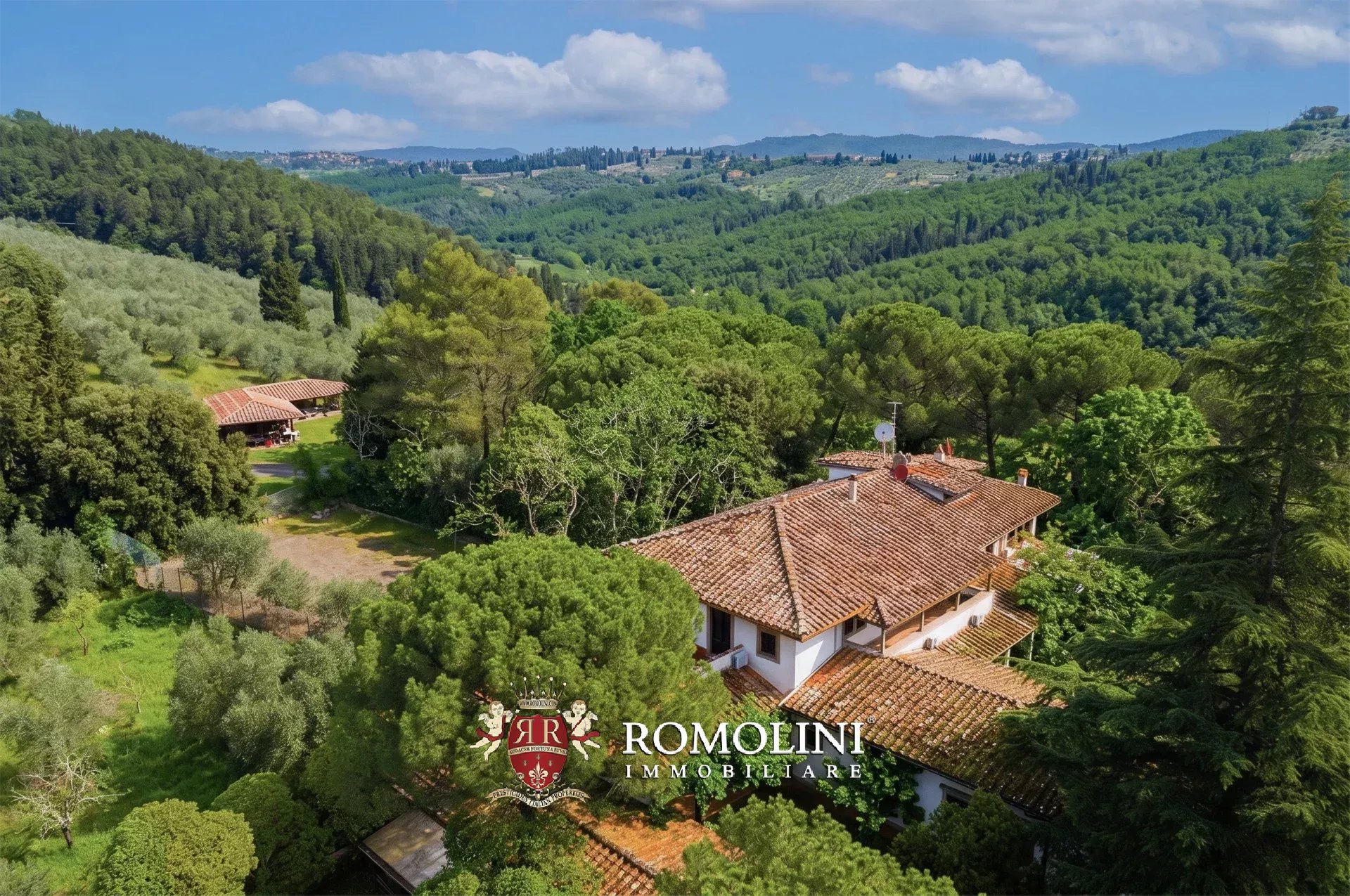 7 Bedroom Villa/Townhouse's Image 22