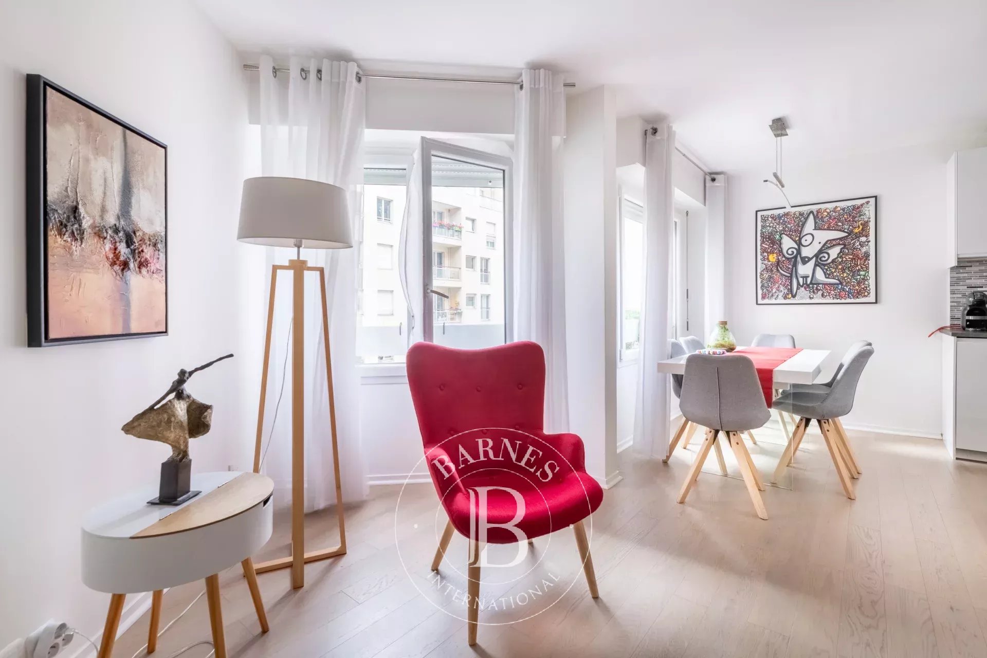 Daire Paris 3ème - picture 6