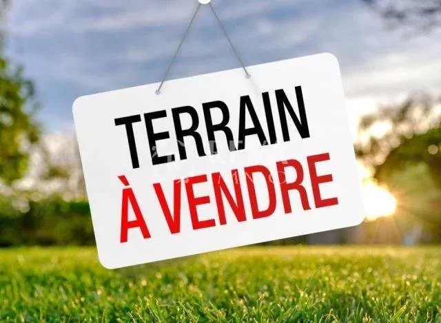 GRAND TERRAIN A VENDRE - PUNAAUIA