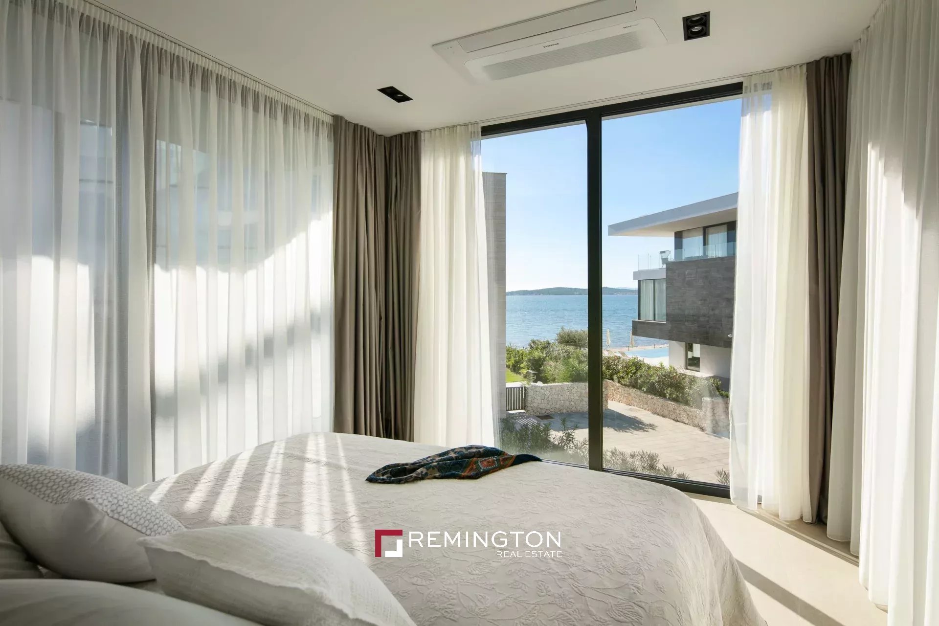 4 Bedroom Villa/Townhouse's Image 18