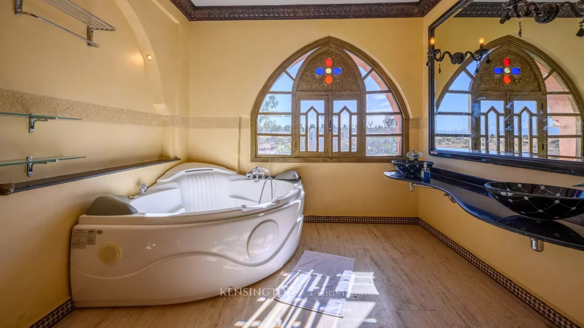 5 Bedroom Villa/Townhouse's Image 50