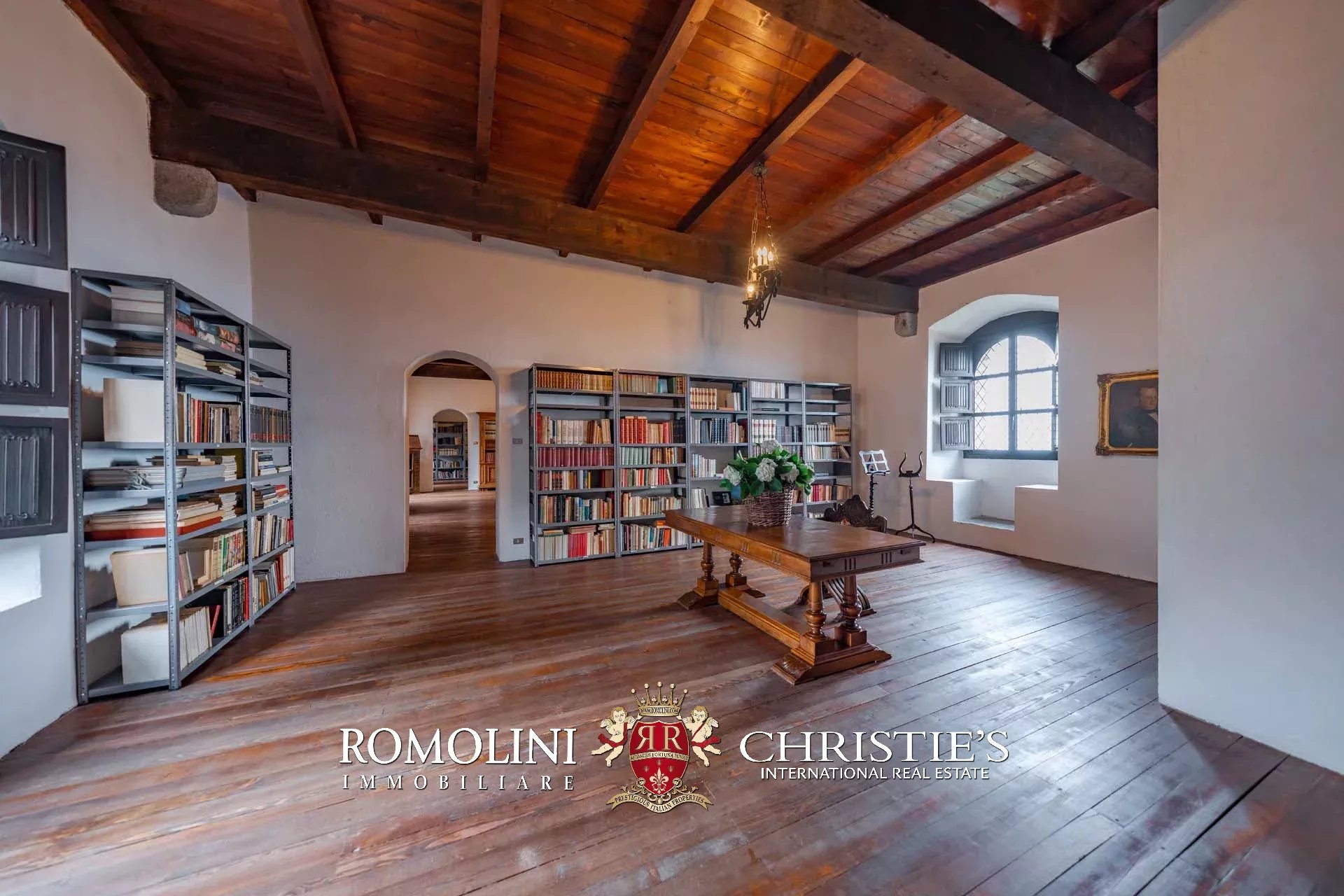 11 Bedroom Chateau's Image 62