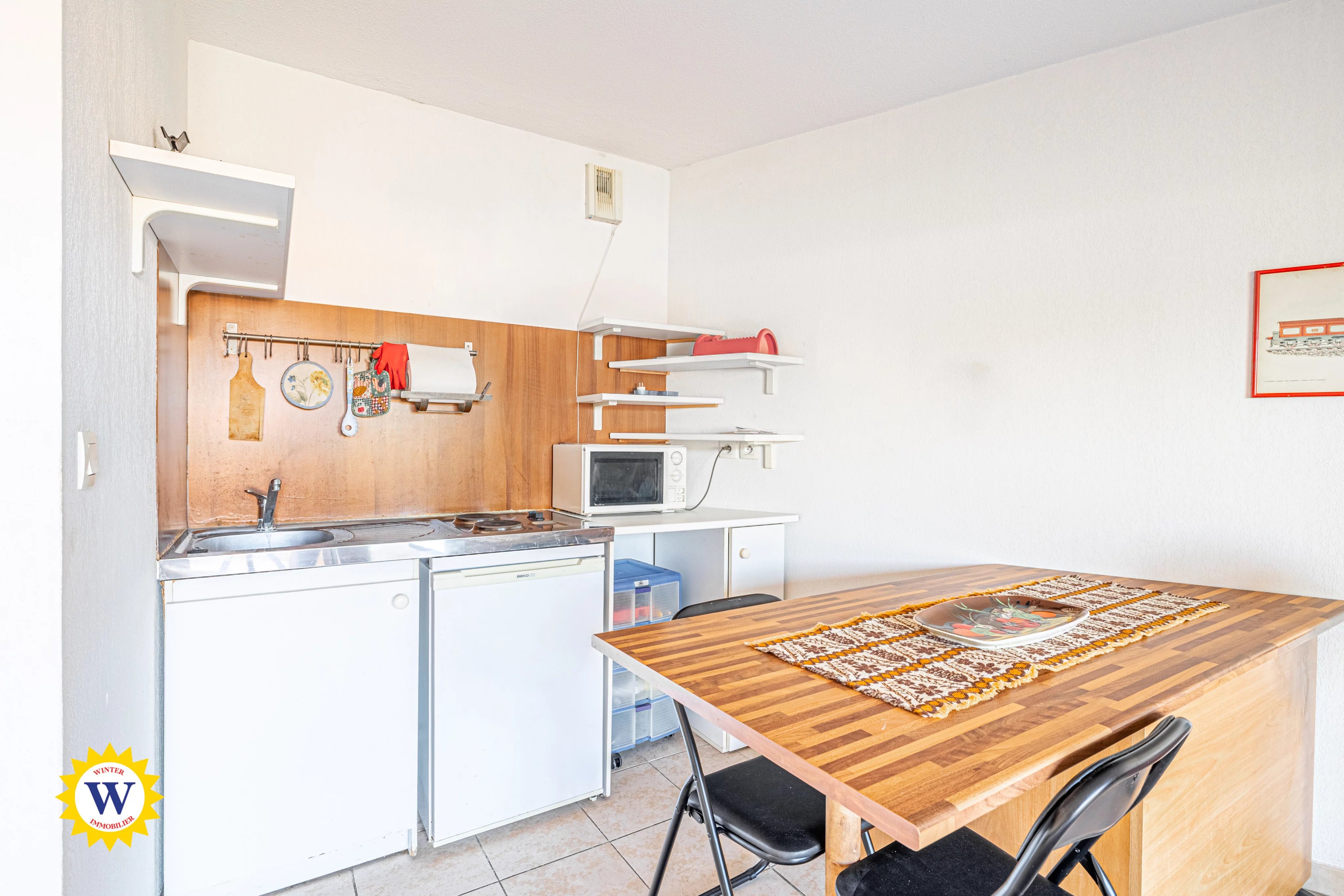 CANNES LA BOCCA – GRAND STUDIO AVEC TERRASSE SANS VIS-À-VIS - GARAGE EN SUS — photo 6
