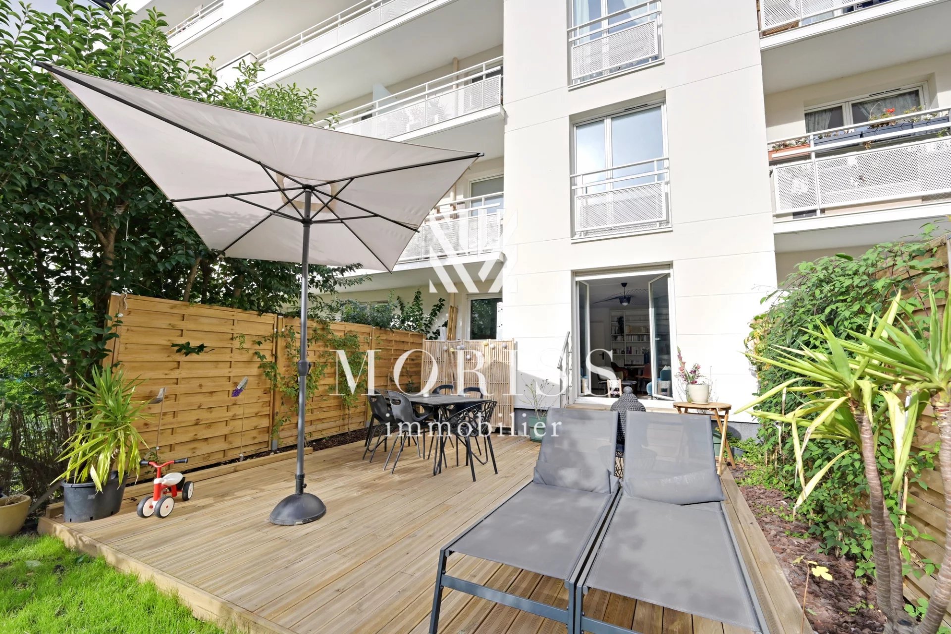 APPARTEMENT 3 PIECES 67 M2 + 130 M2 DE JARDIN - Image Array