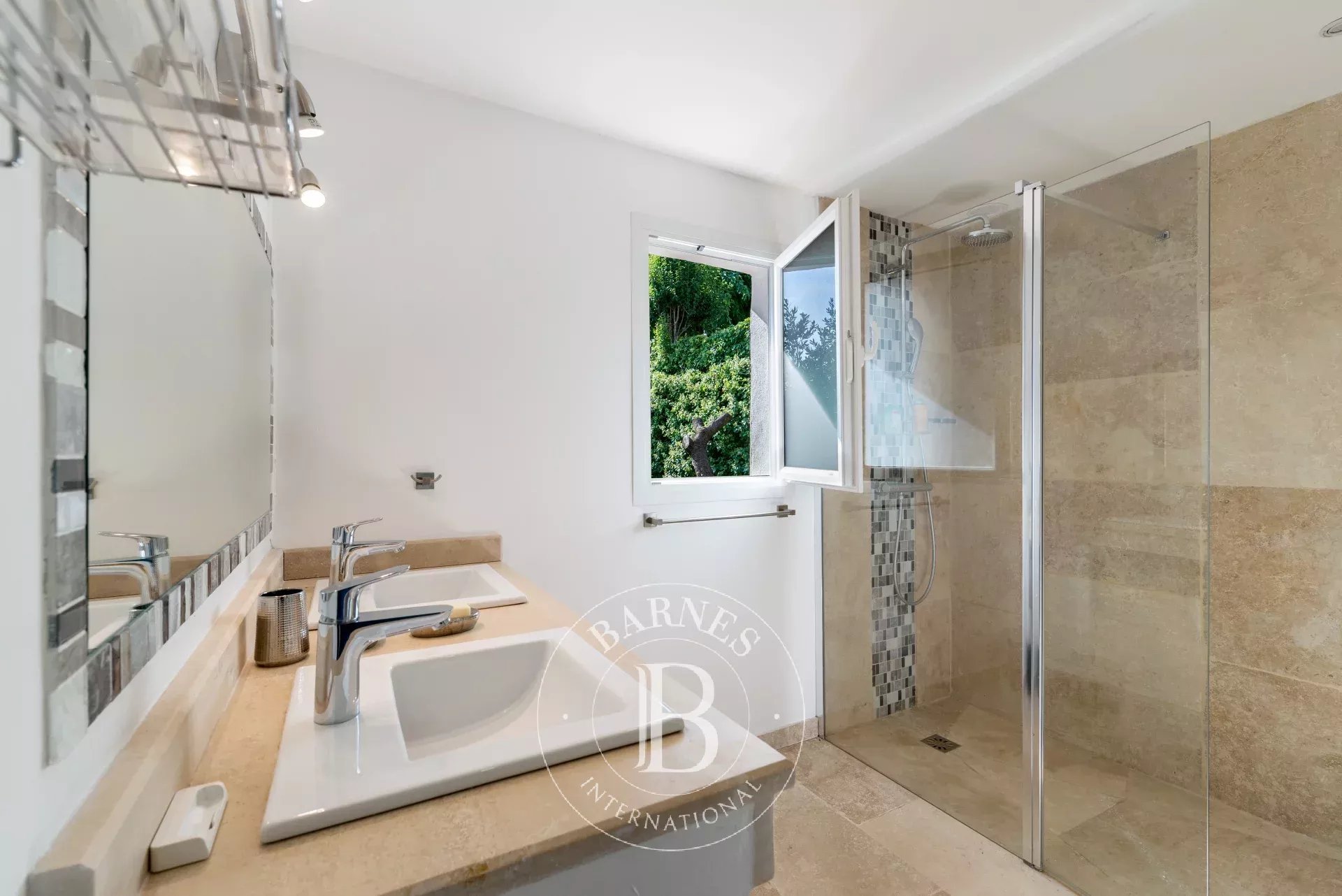 Villa Grasse - picture 16