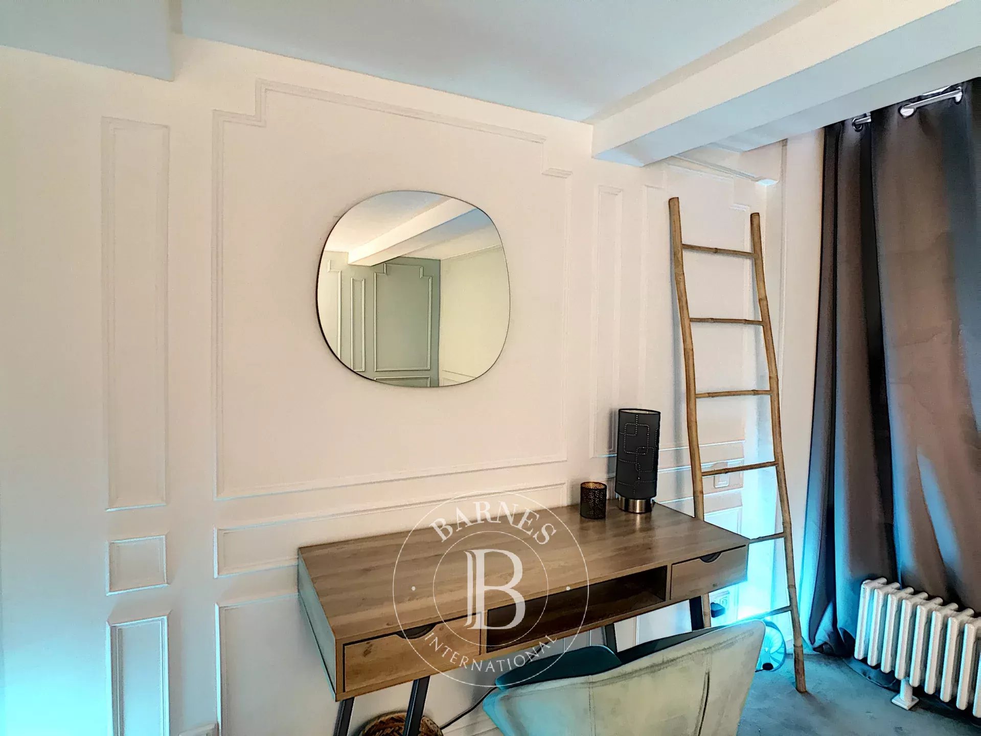 Daire Paris 3ème - picture 11