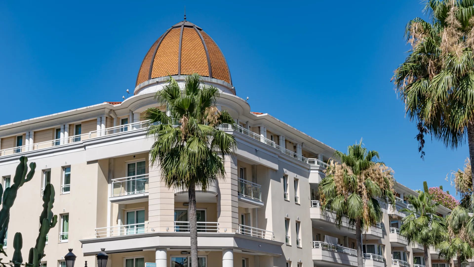 Spacieux appartement en plein centre de Beaulieu-sur-Mer