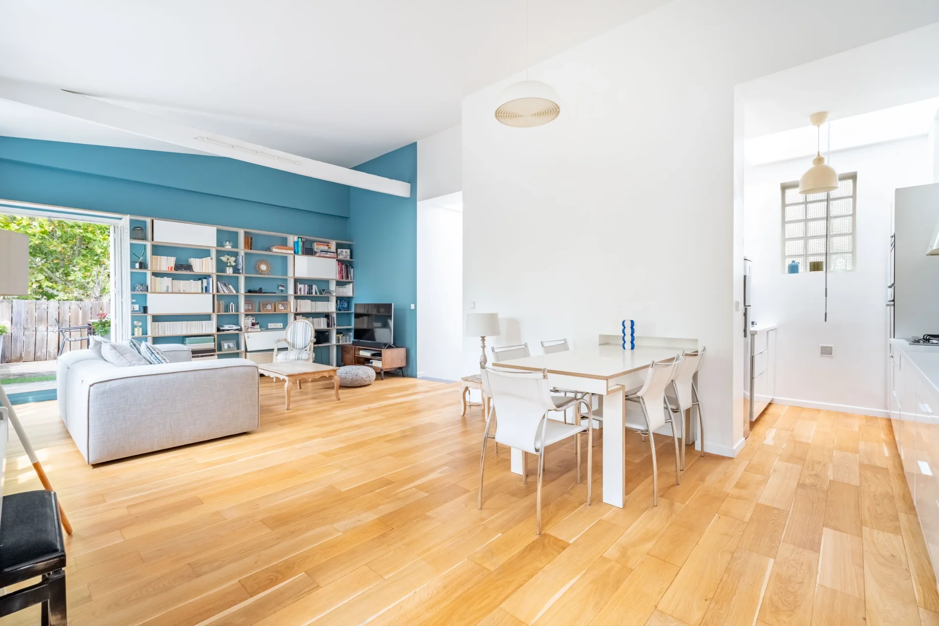 Neuilly-sur-Seine - CHÉZY