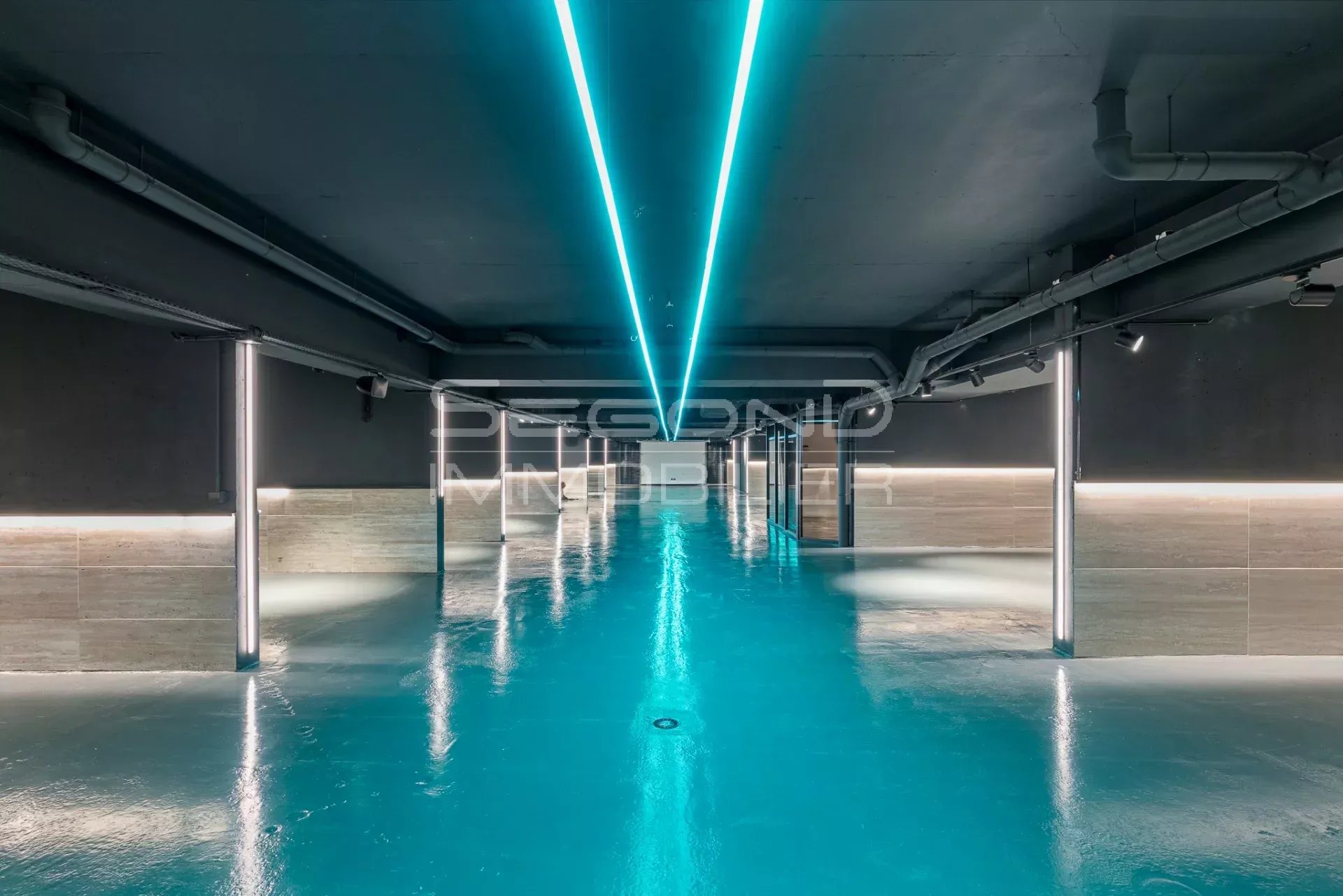 Exclusivité Vente lot plusieurs parkings accés privatif sur un niveau Résidence sécurisée Beausoleil