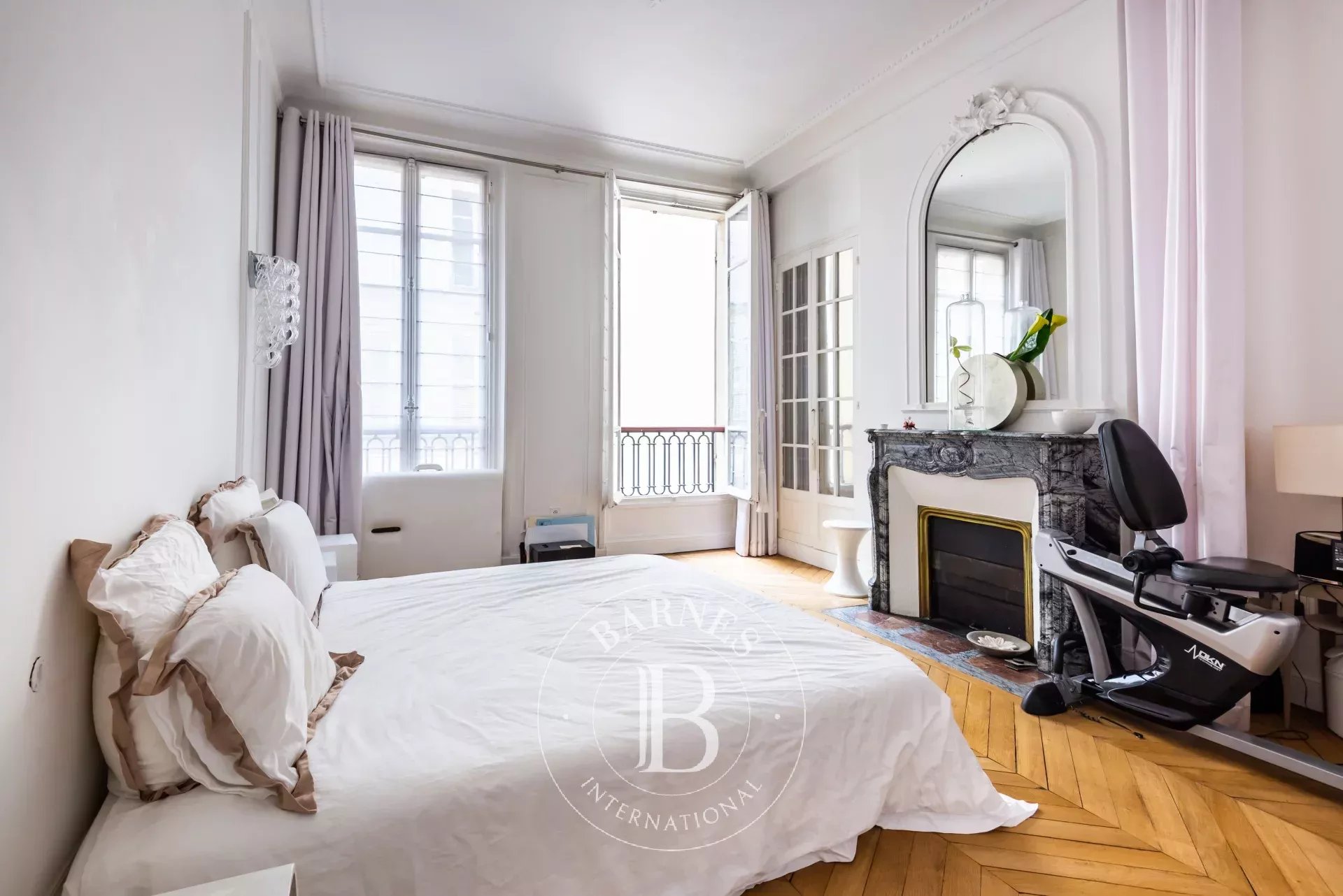 Daire Paris 17ème - picture 7