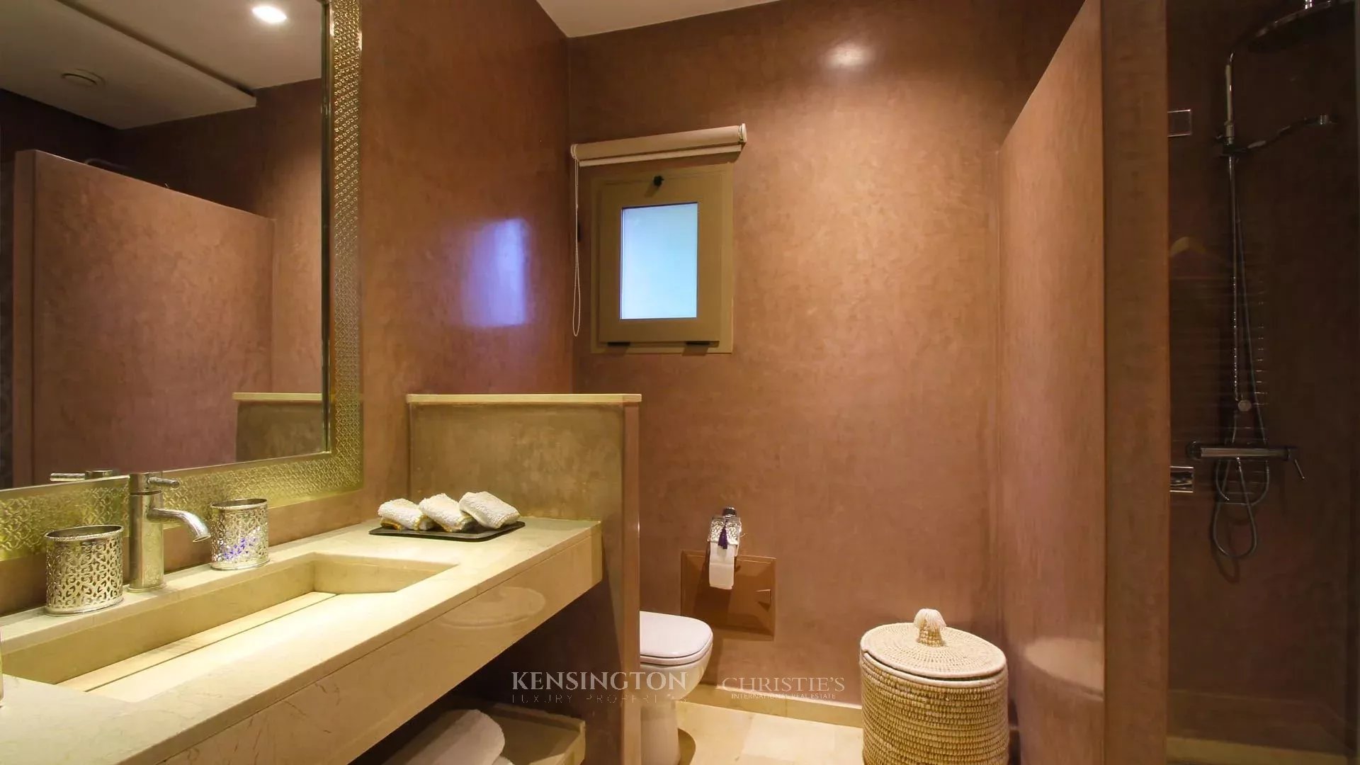 5 Bedroom Villa/Townhouse's Image 28