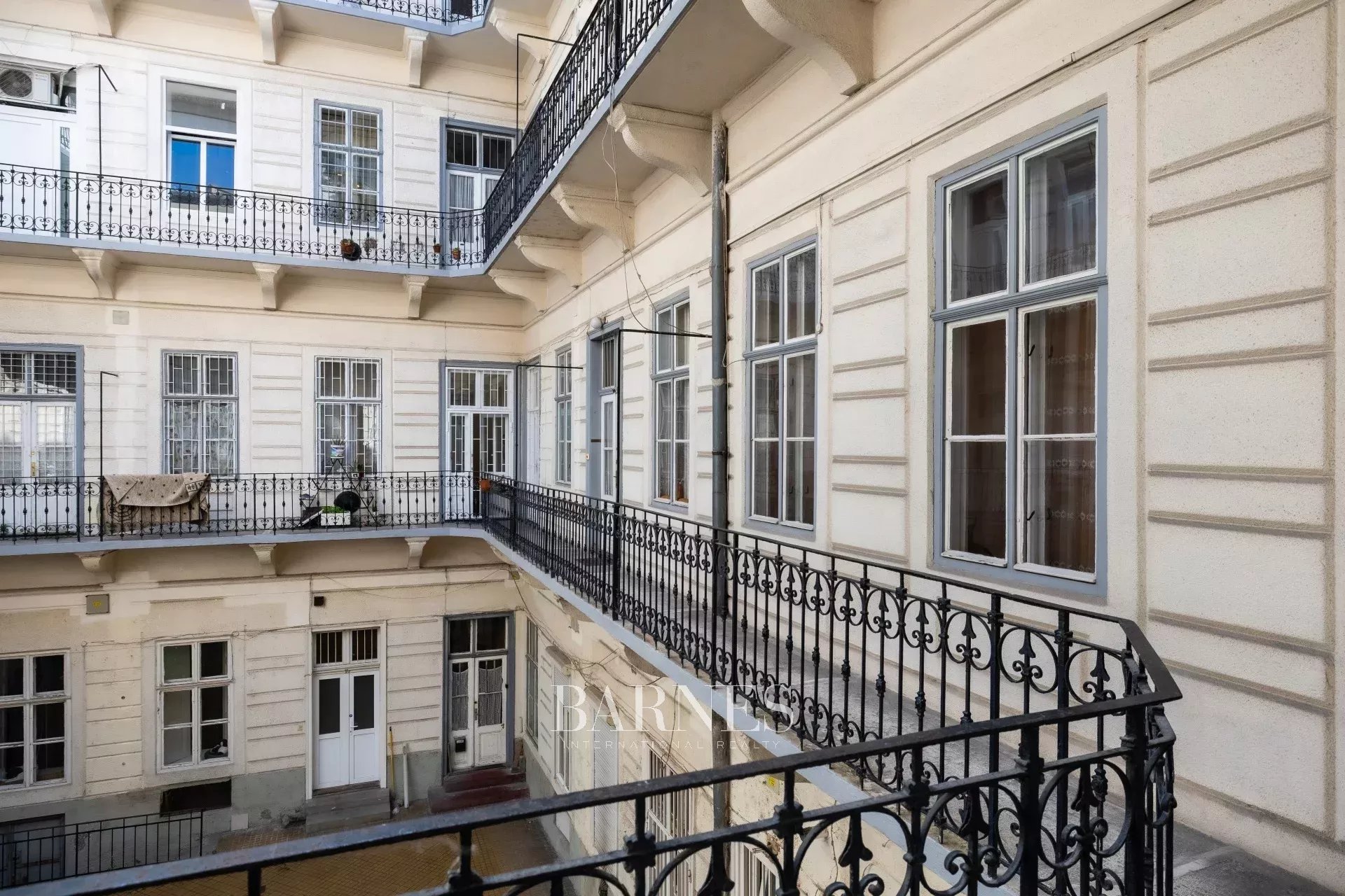 Daire Budapest VI. kerülete - picture 24