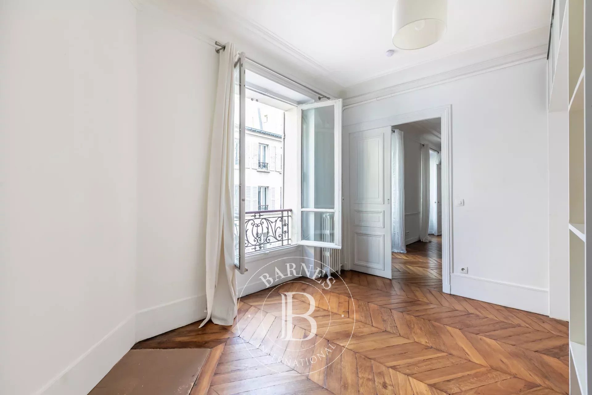 Daire Paris 17ème - picture 11