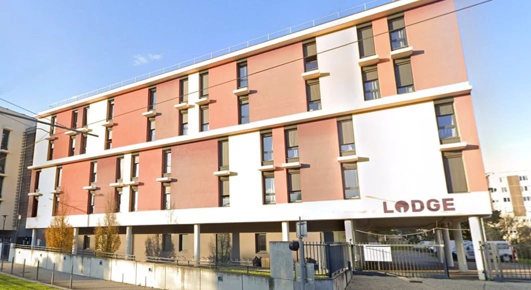 INVESTISSEMENT LOCATIF  SAINT-PRIEST  Résidence Eastlodge Lyon Est Eurexpo *** - 6.16% de rentabilité