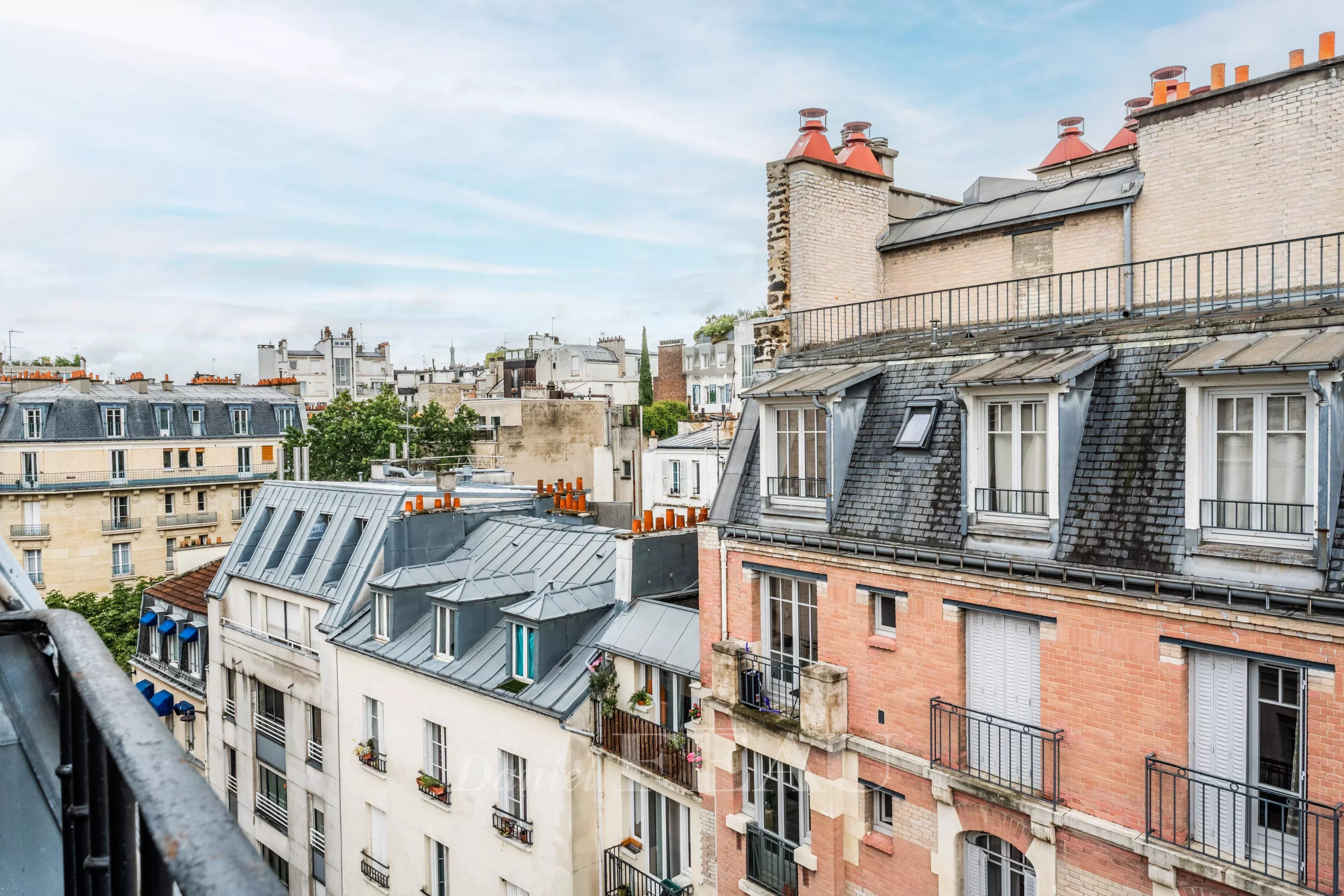 Sale Apartment Paris 16th