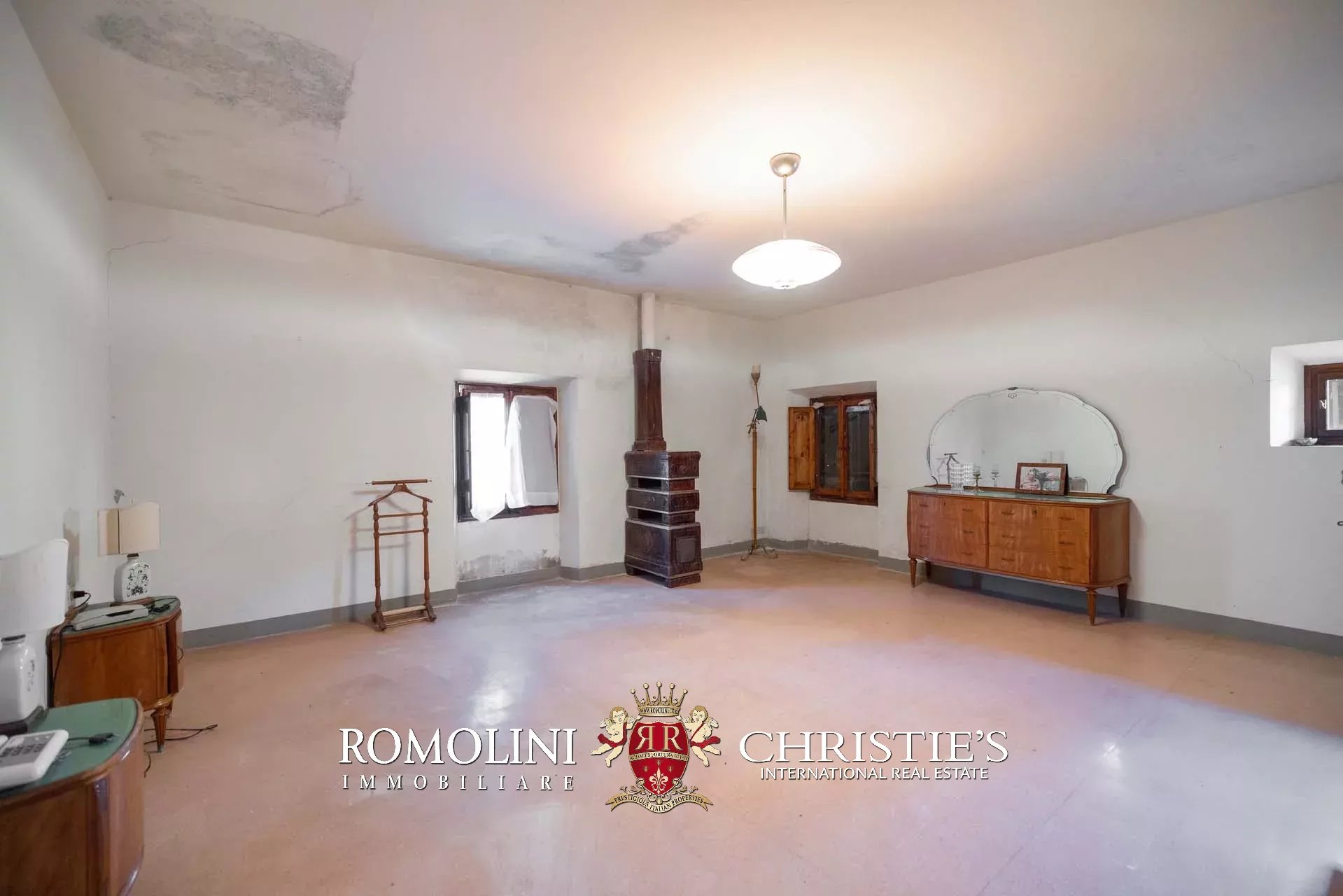 16 Bedroom Villa/Townhouse's Image 62