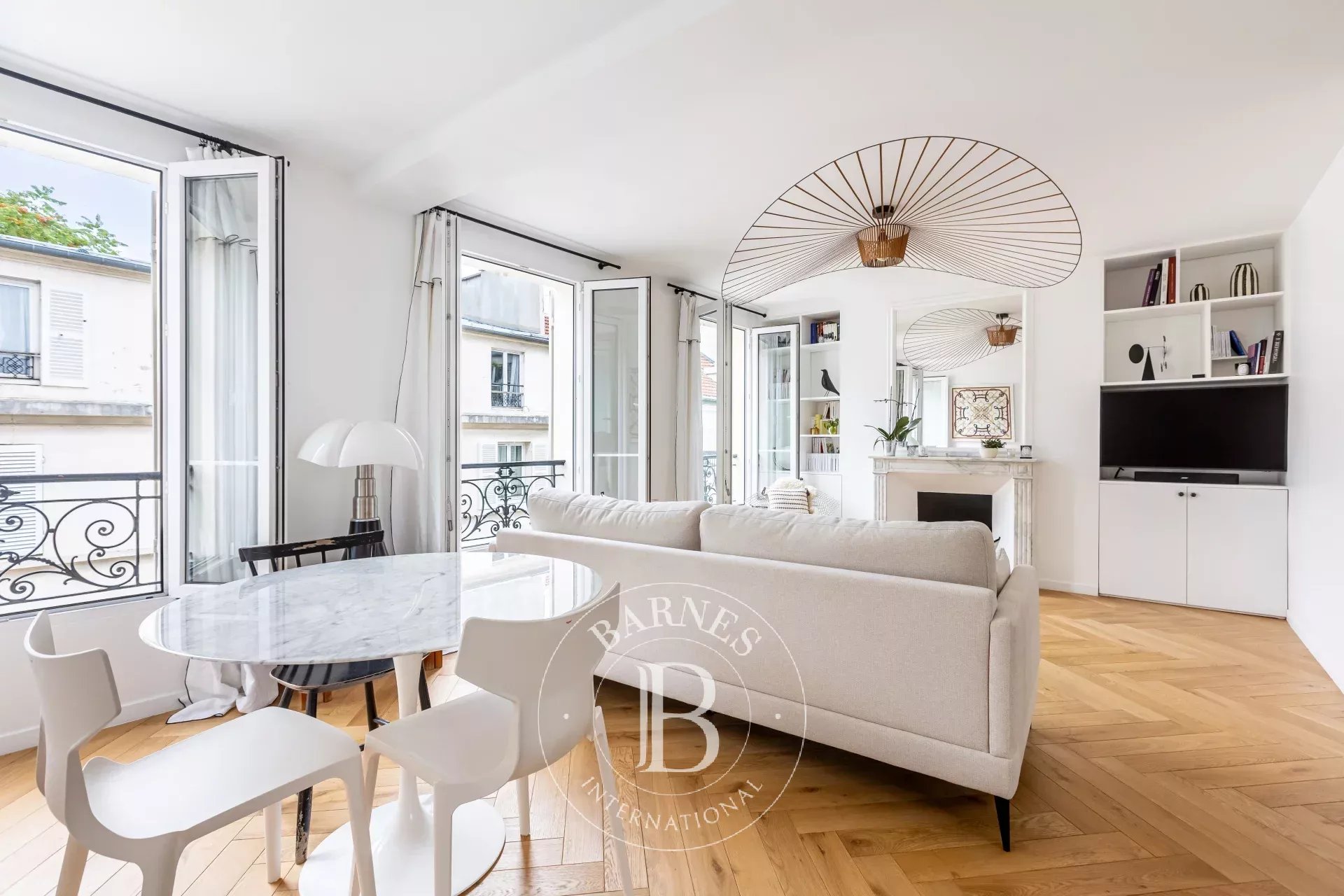 Apartment Paris 75017  -  ref 87106610 (picture 1)